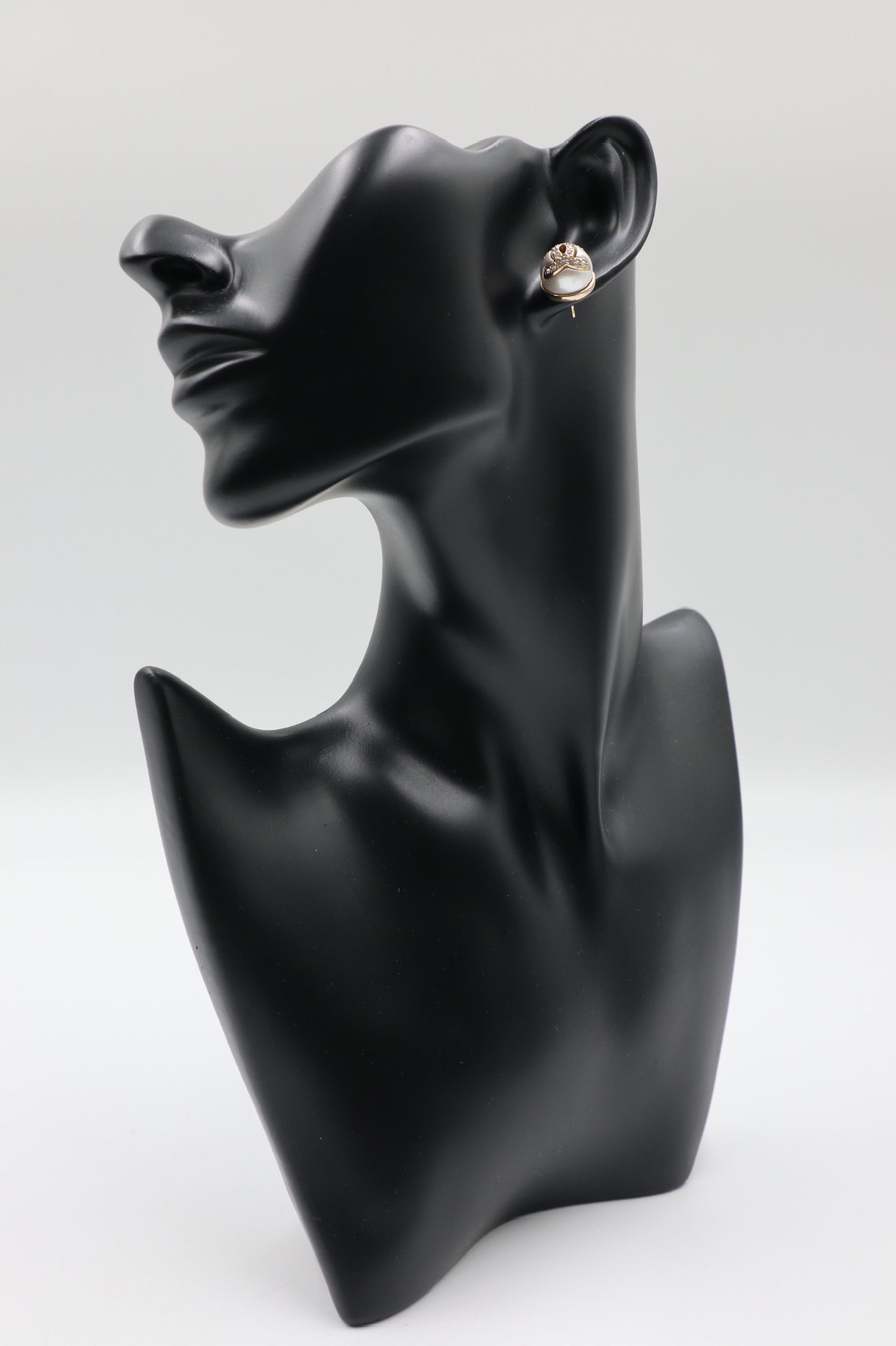 Chanel Earrings 珍珠水鑽圓型耳環/ Rank SA 251018005