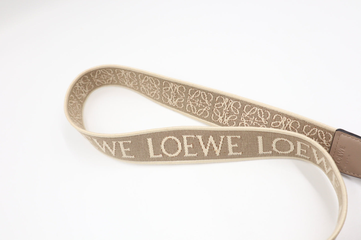 Loewe Mini Gate沙色 / Rank N 250924005