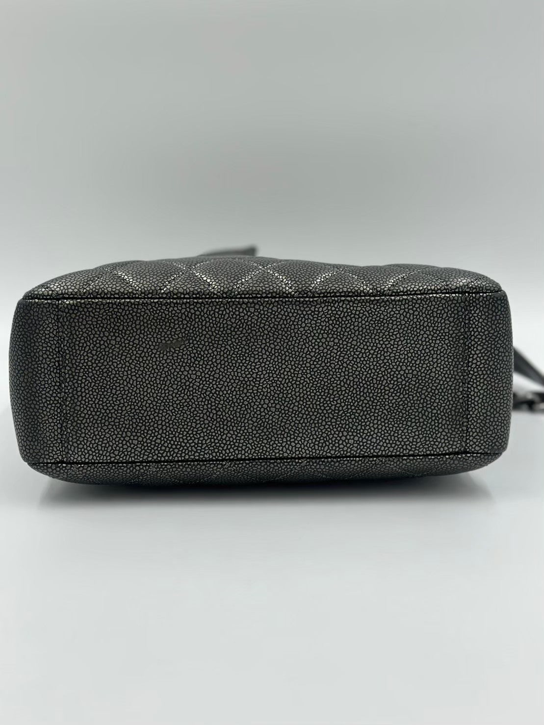 Chanel Gst Black Sliver / Rank AB