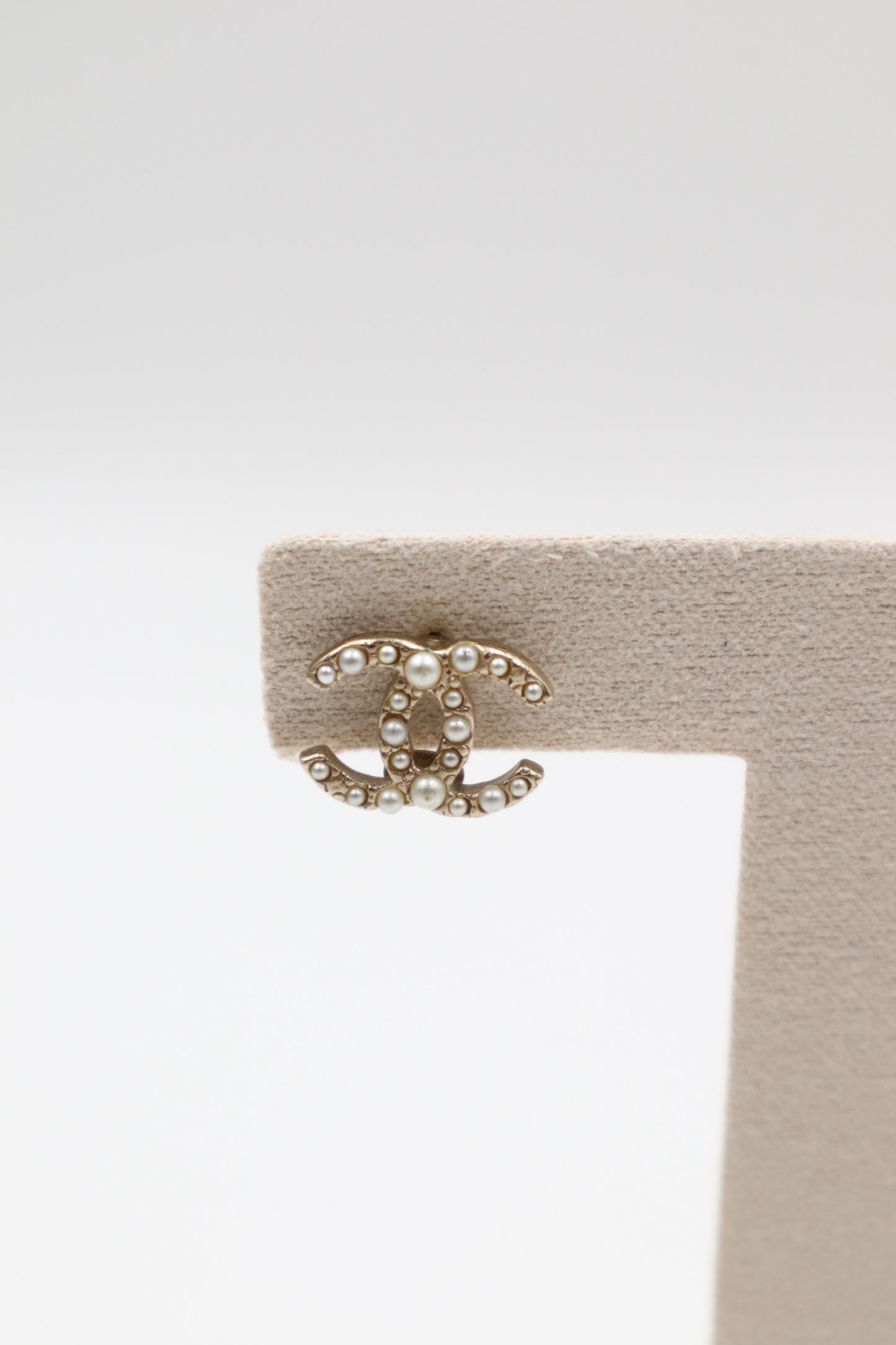 Chanel Earrings 雙C珍珠耳環/ Rank SA 251126001