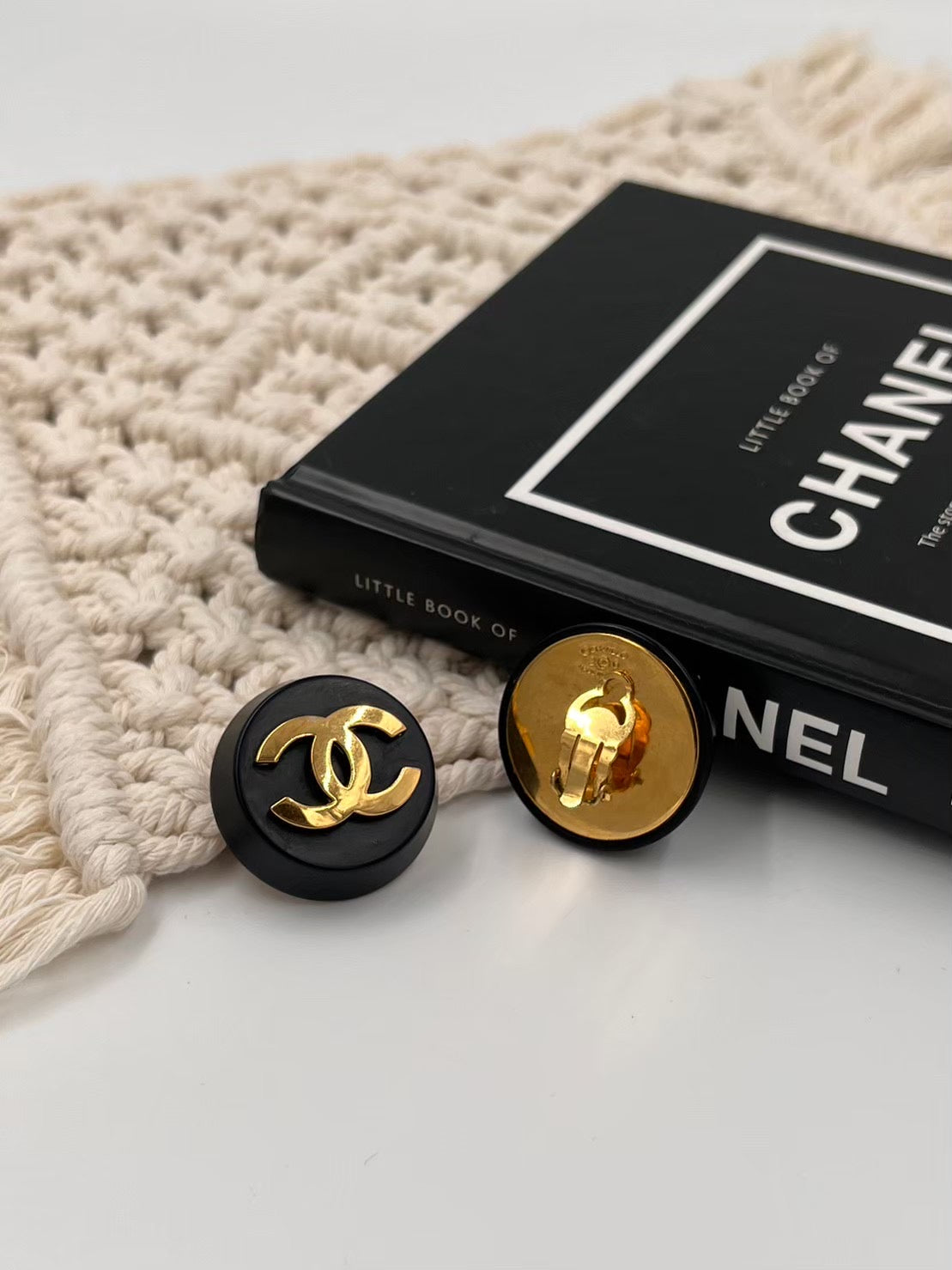 Chanel耳夾式耳環