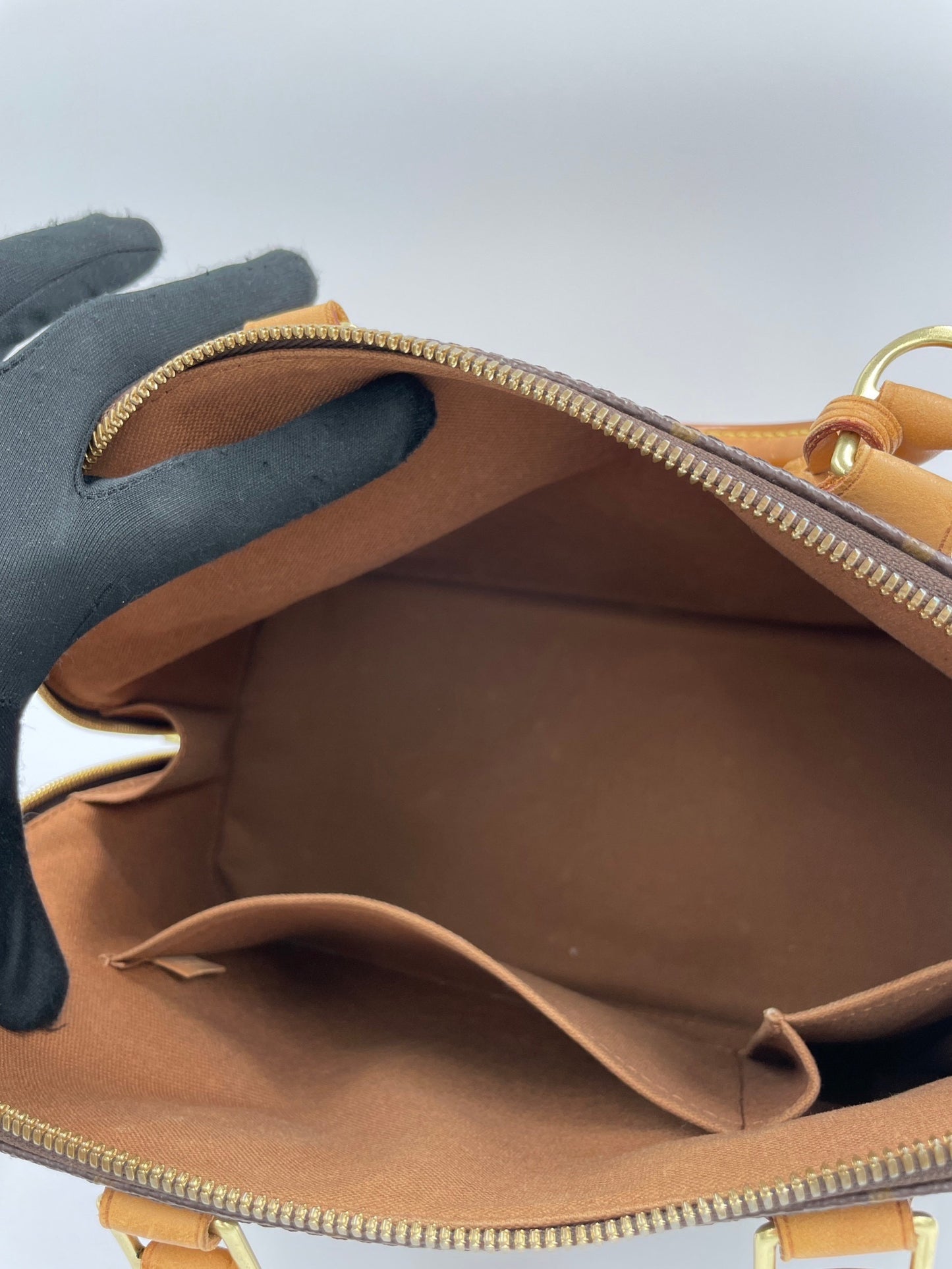 Louis Vuitton Alma GM 貝殼包 / Rank AB 24072011