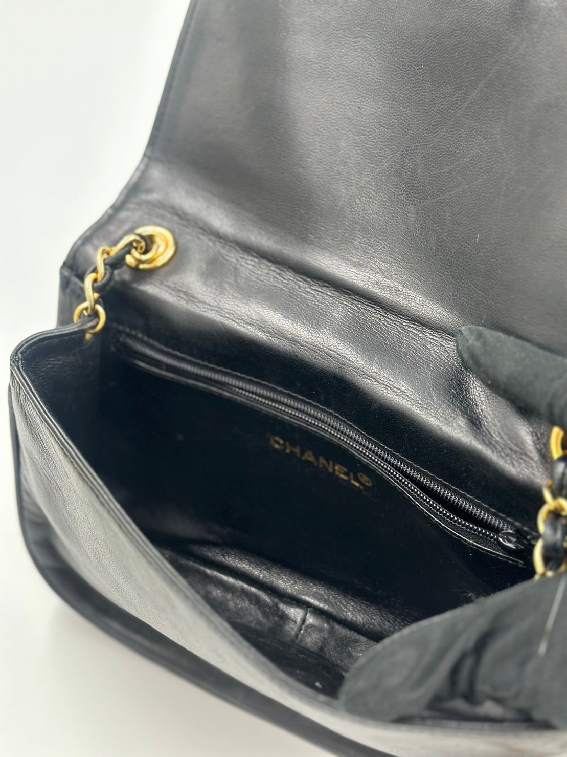 Chanel Lambskin Mini Bag 側背包/ Rank SA 24072316