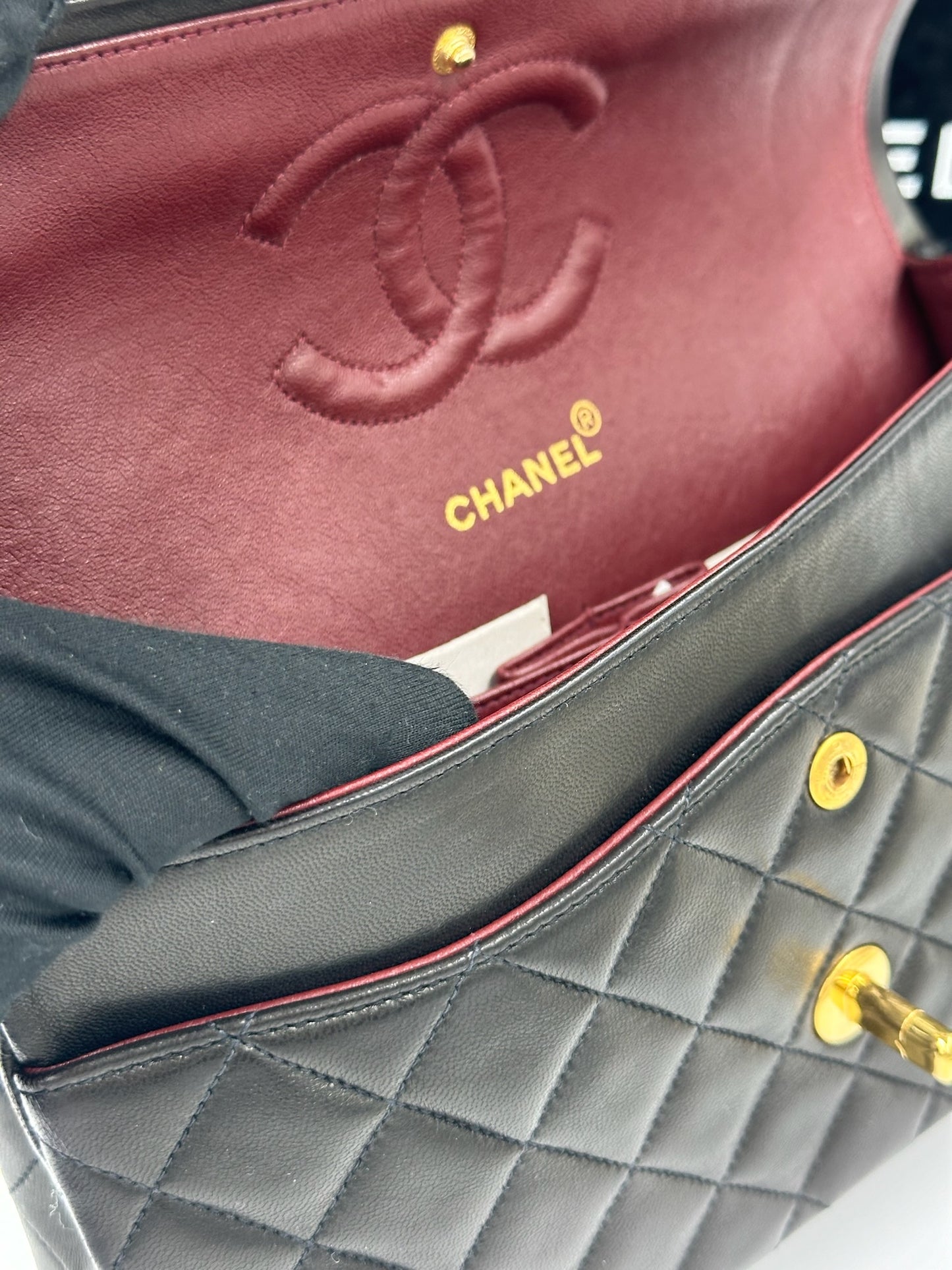 Chanel Classic Flap 25cm / Rank SA