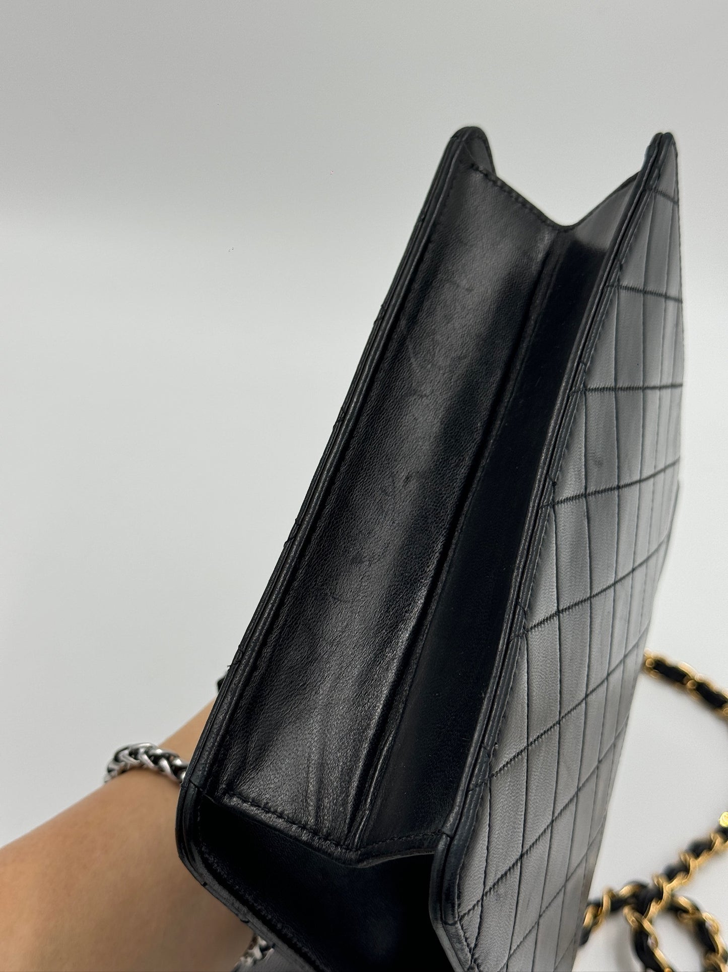 Chanel 22cm vintage 信封包 black 黑色 / Rank AB 24072002