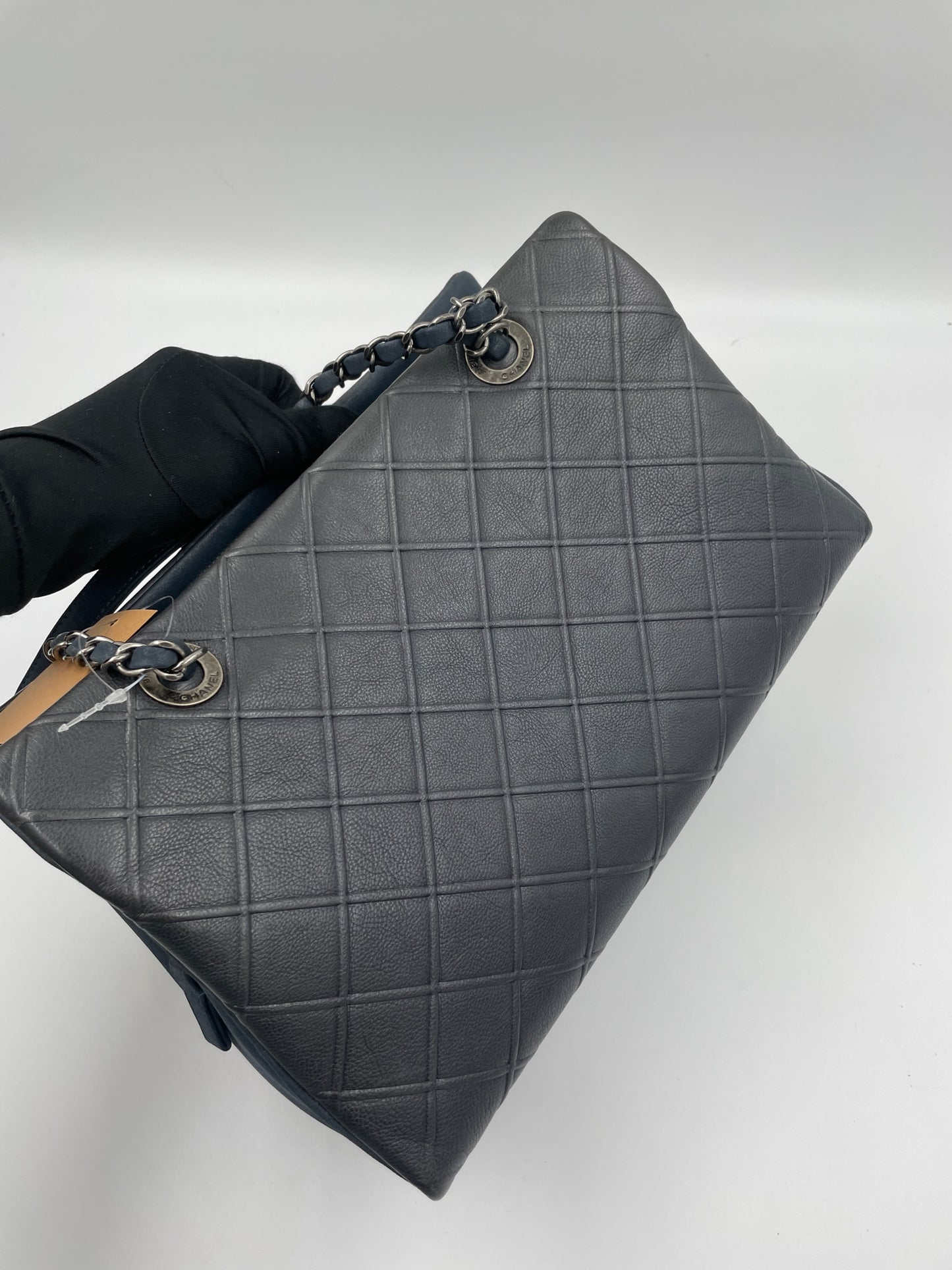 Chanel 牛皮黑銀托特包/Rank SA