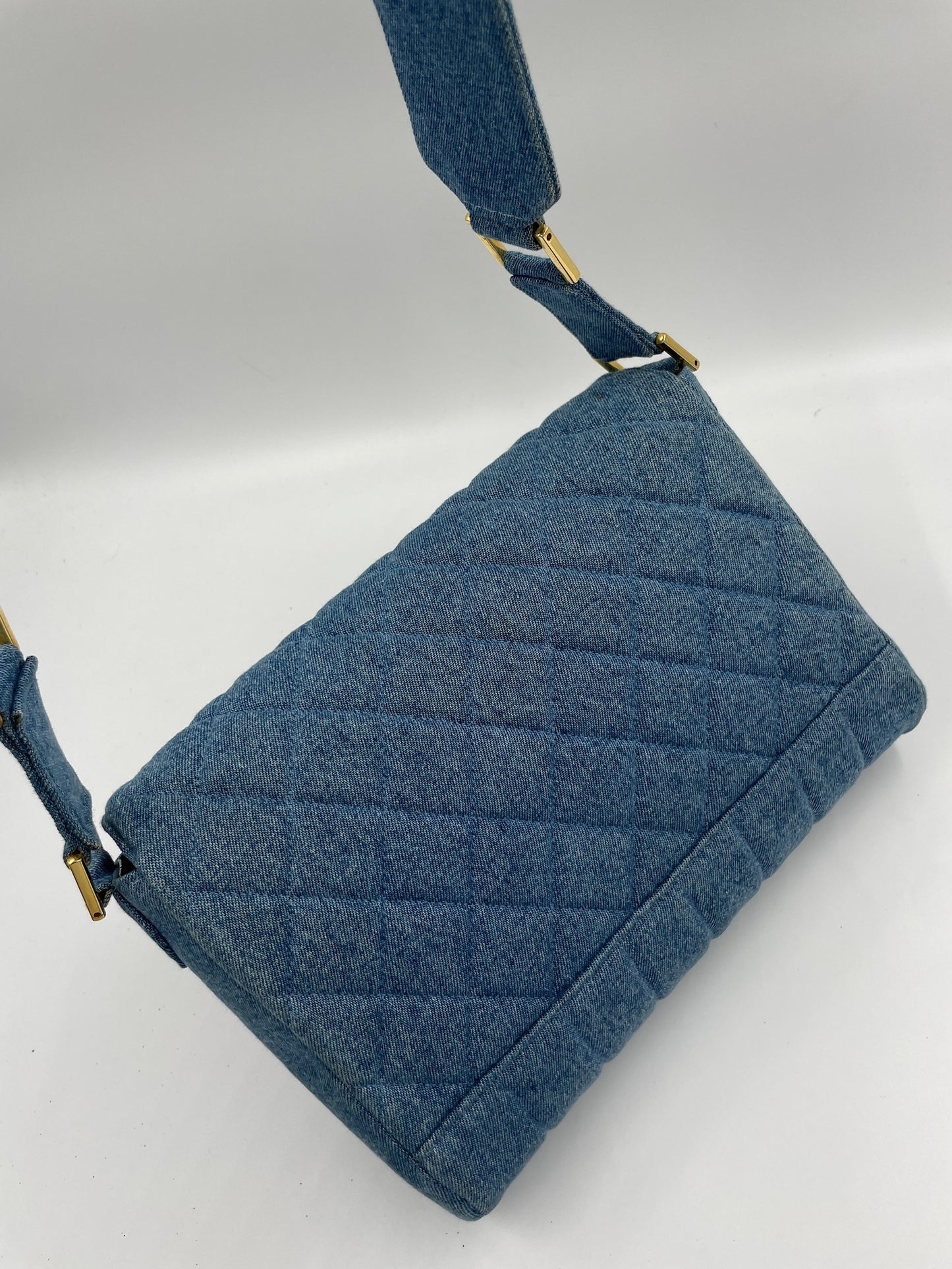 Chanel 牛仔單肩包 / Rank SA