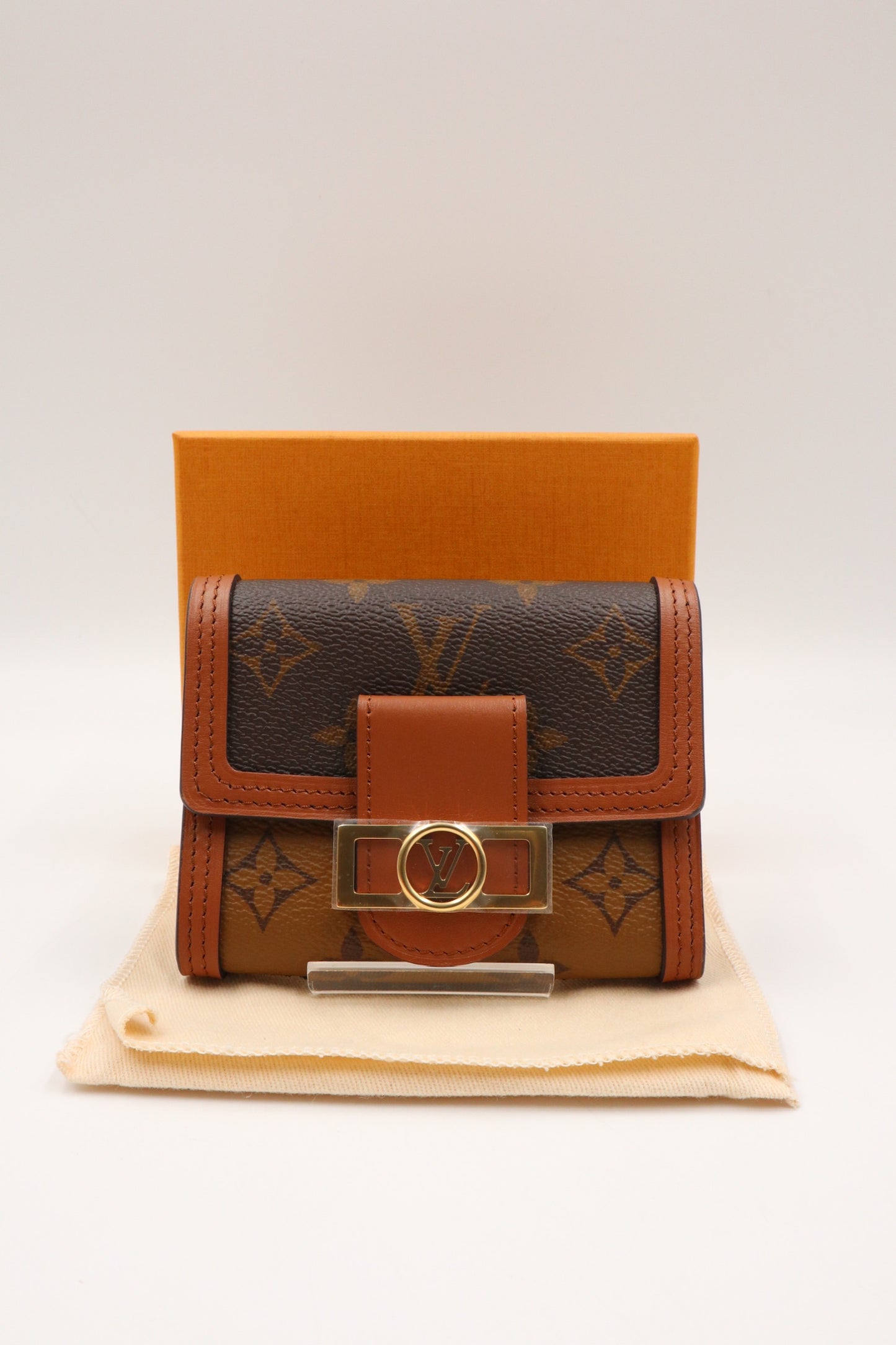 Louis Vuitton  Dauphine三折短夾 / Rank SA 251116004