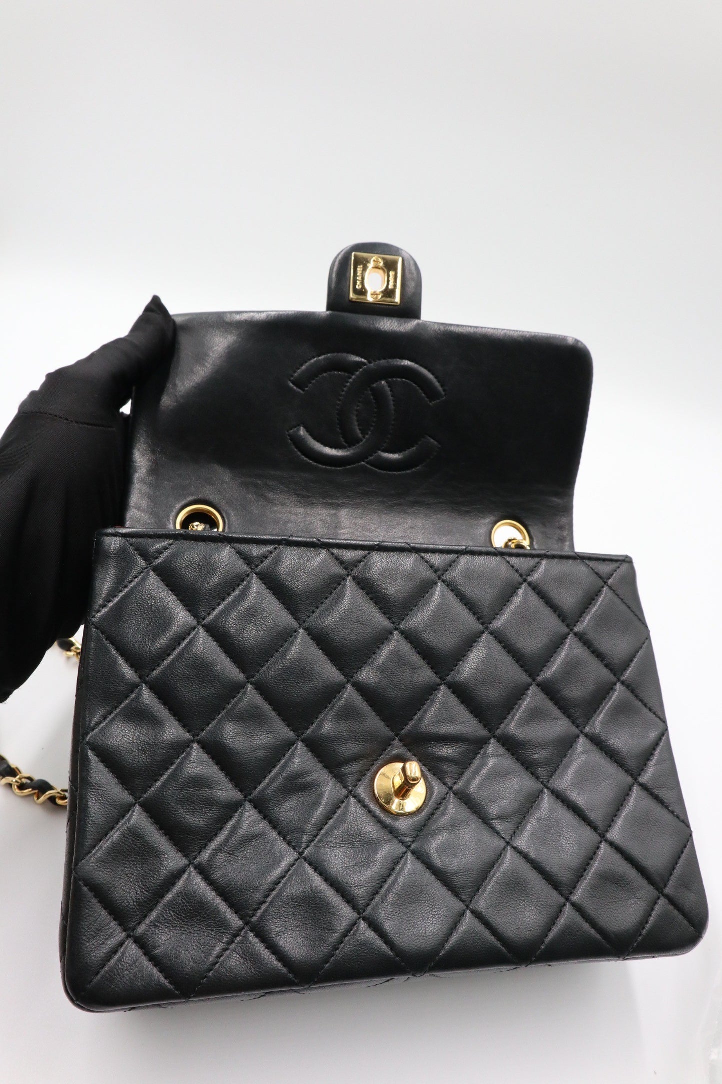 Chanel coco 20cm 方胖 black 黑色 / Rank A 24120601