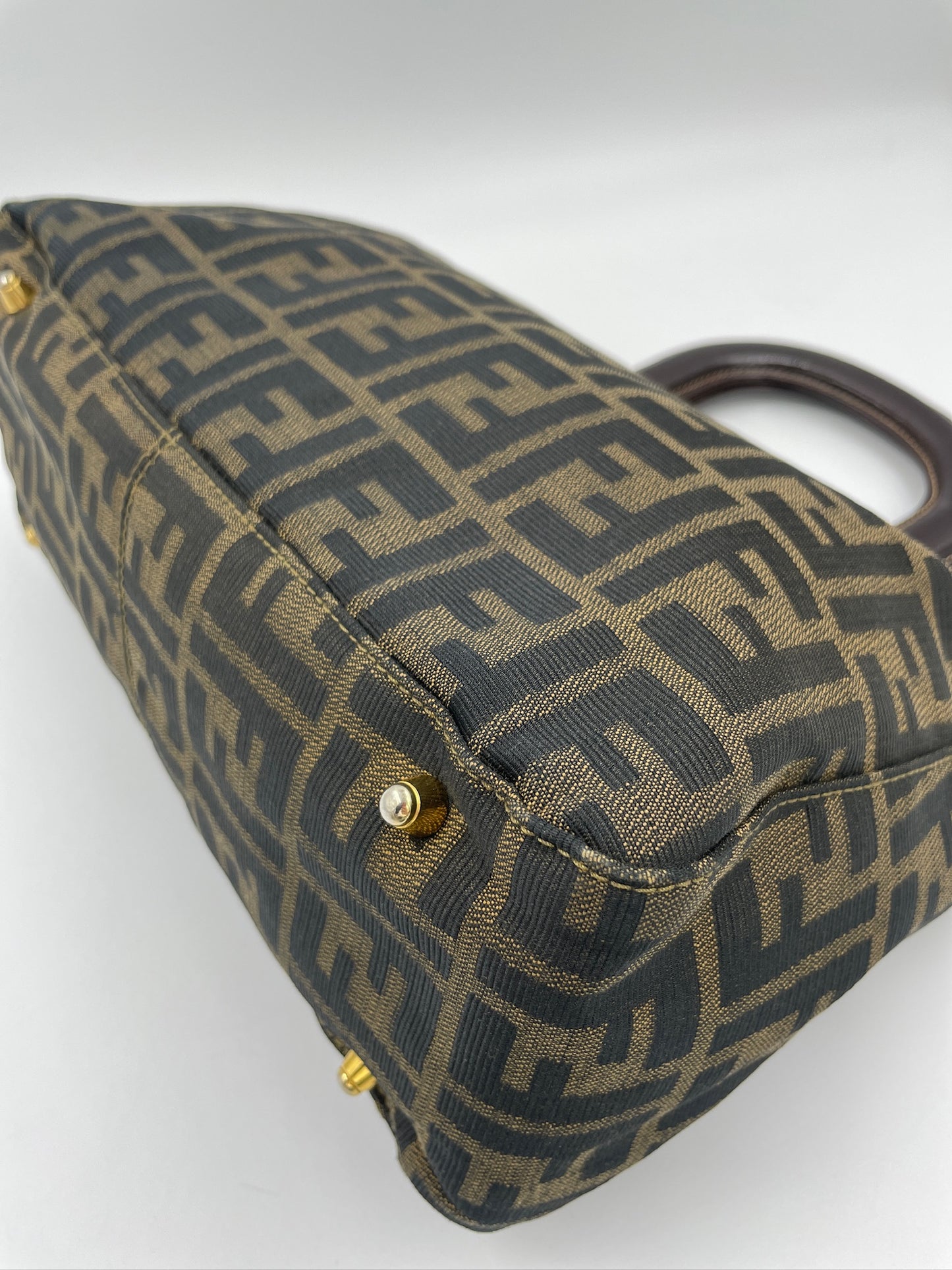 Fendi 金扣 Tote Bag / Rank SA