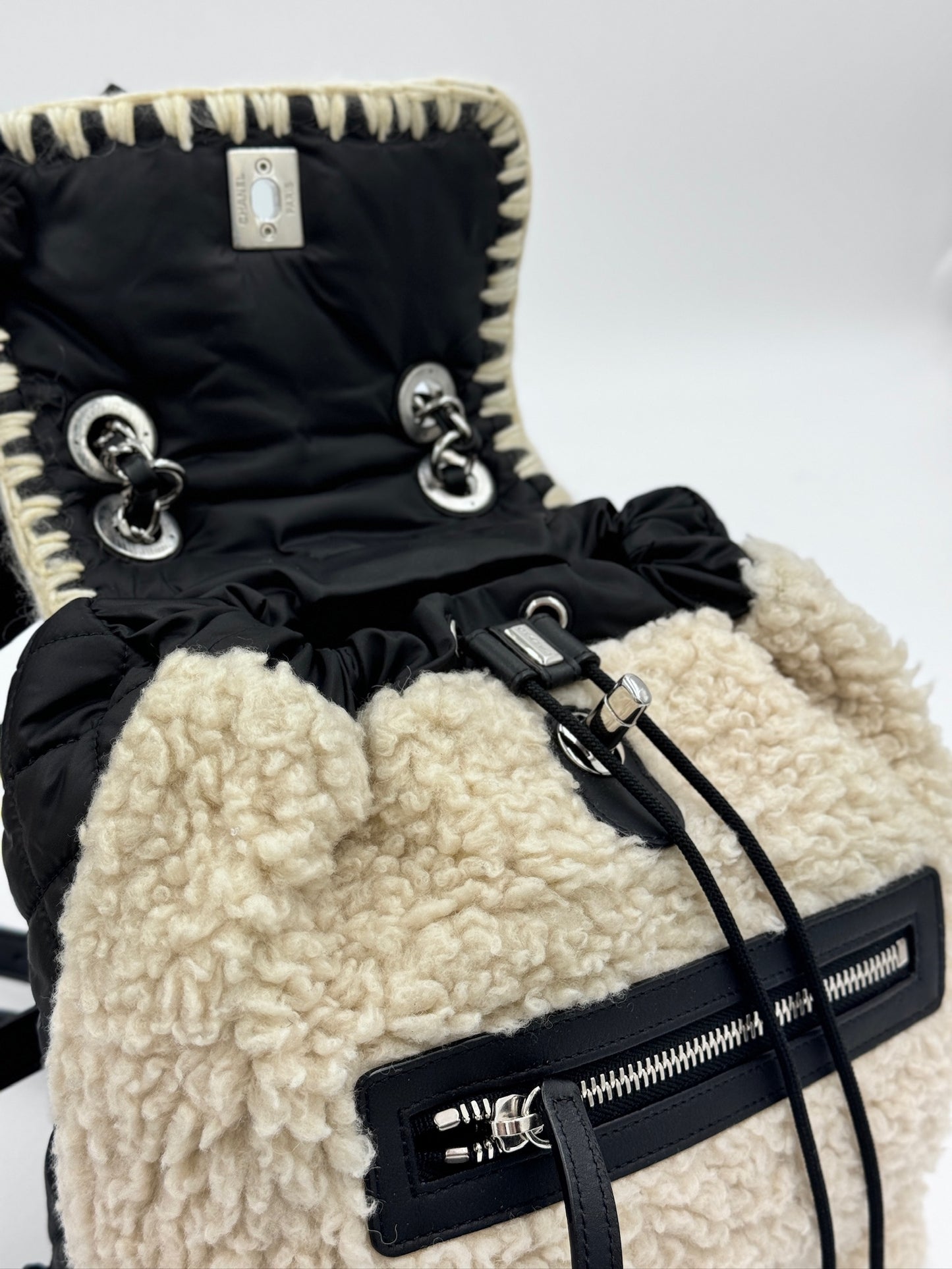 Chanel backpack white/ Rank A