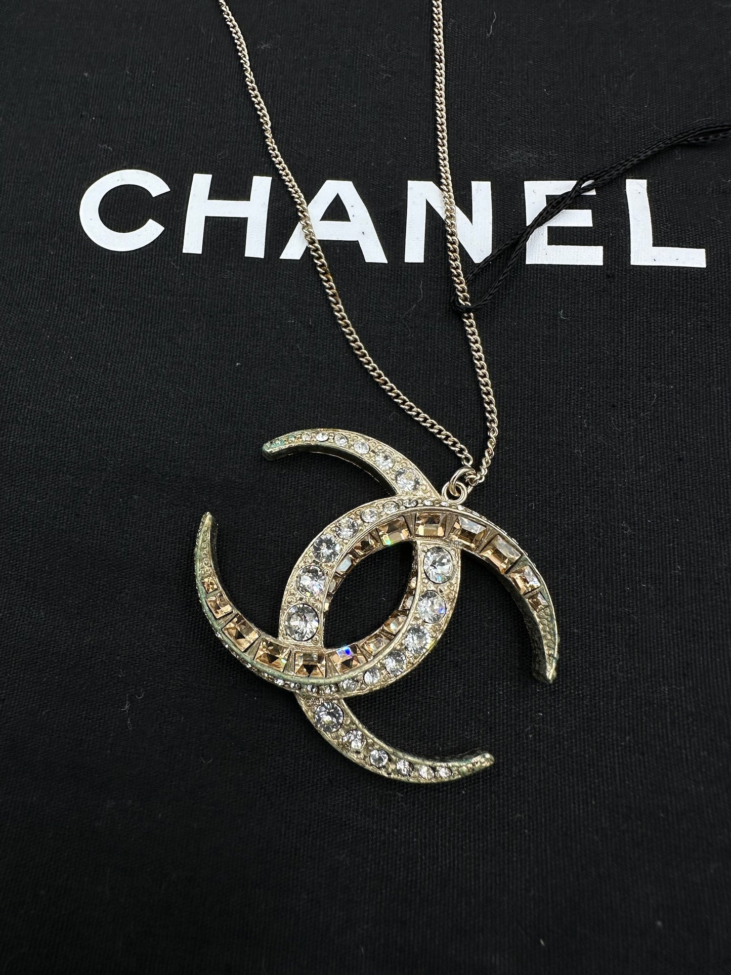 Chanel Diamond Necklace Gold / Rank N
