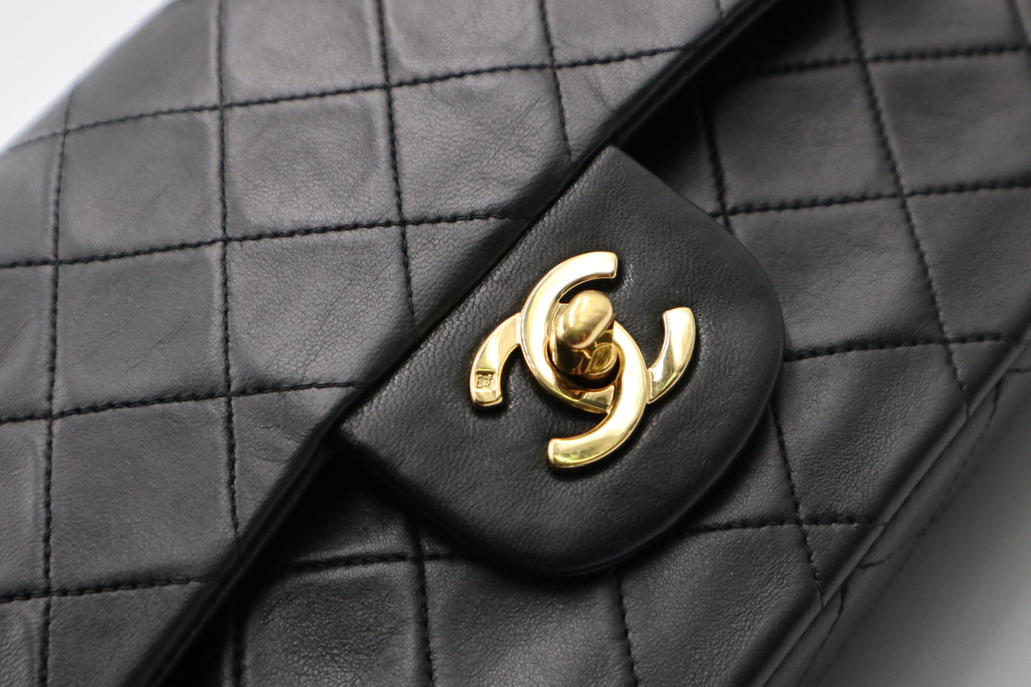 Chanel CF 23 / Rank A V250303001