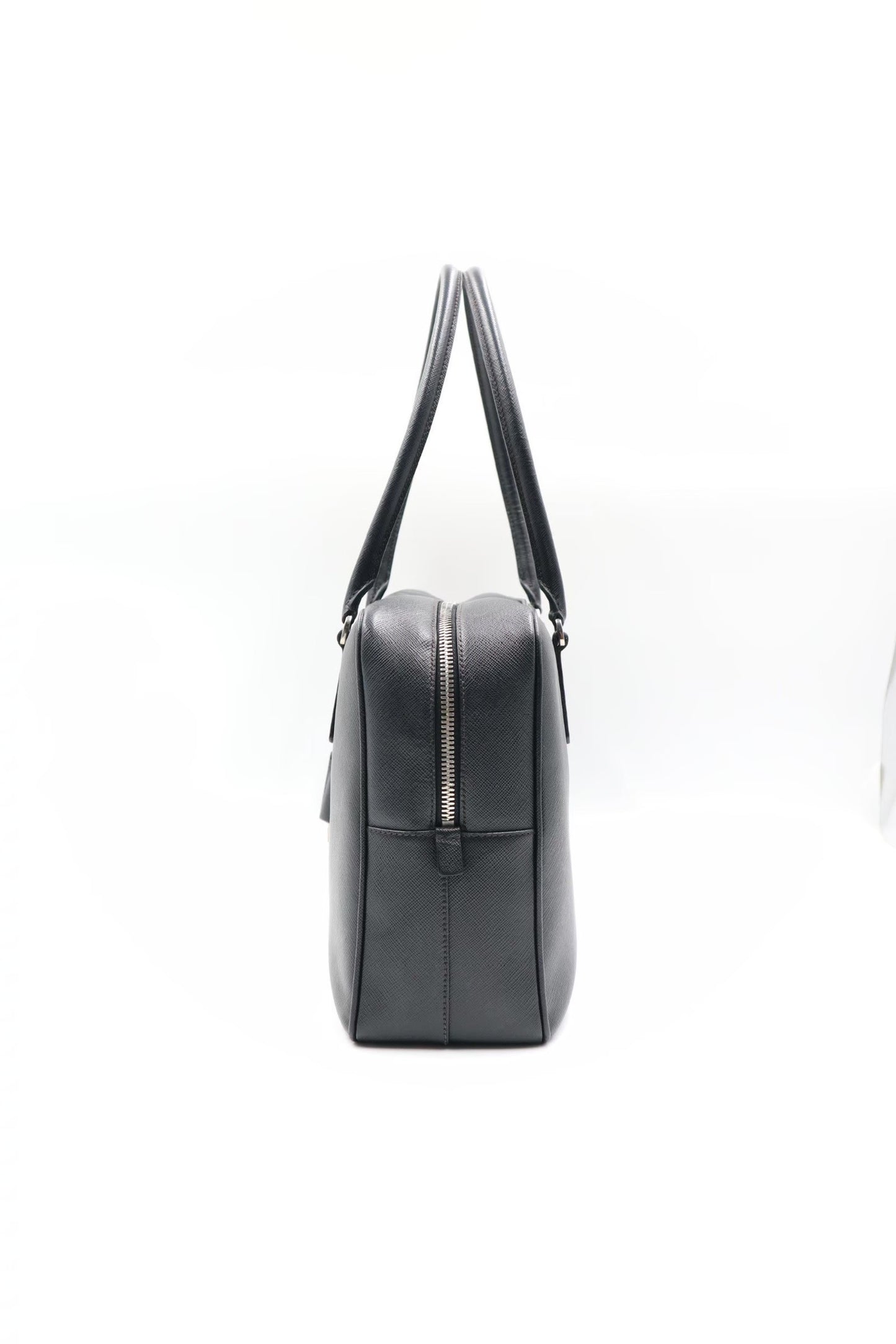 Prada 皮革保齡球包 / Rank SA 250827001