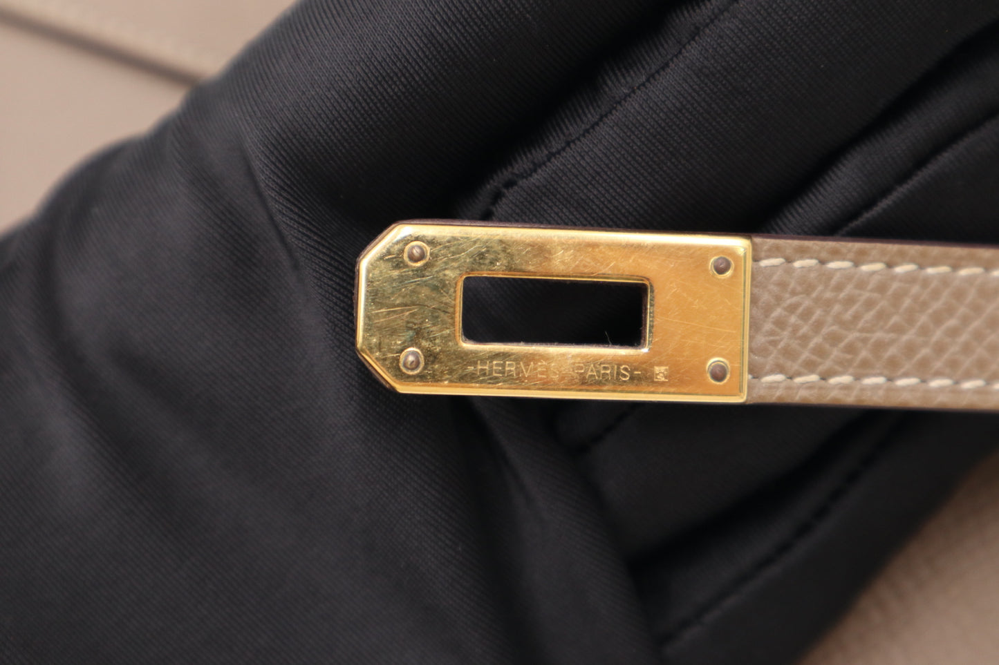 Hermes Kelly Wallet Gray 金釦大象灰/ Rank SA 251127001