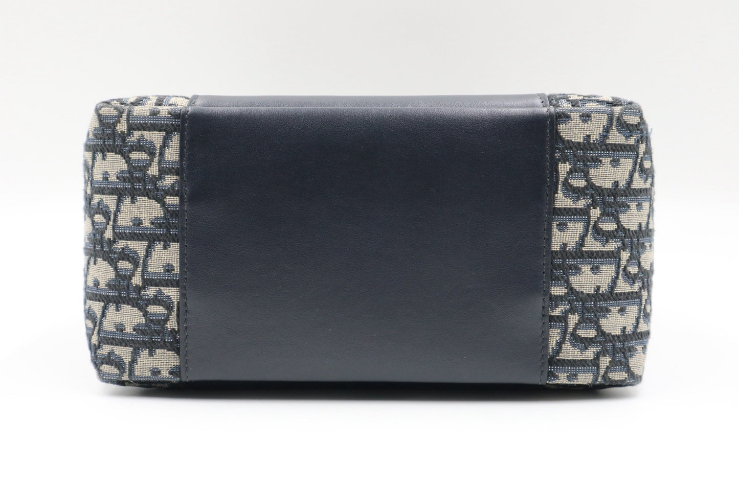 DIOR Signature 小號水桶包 / Rank SA 251024001