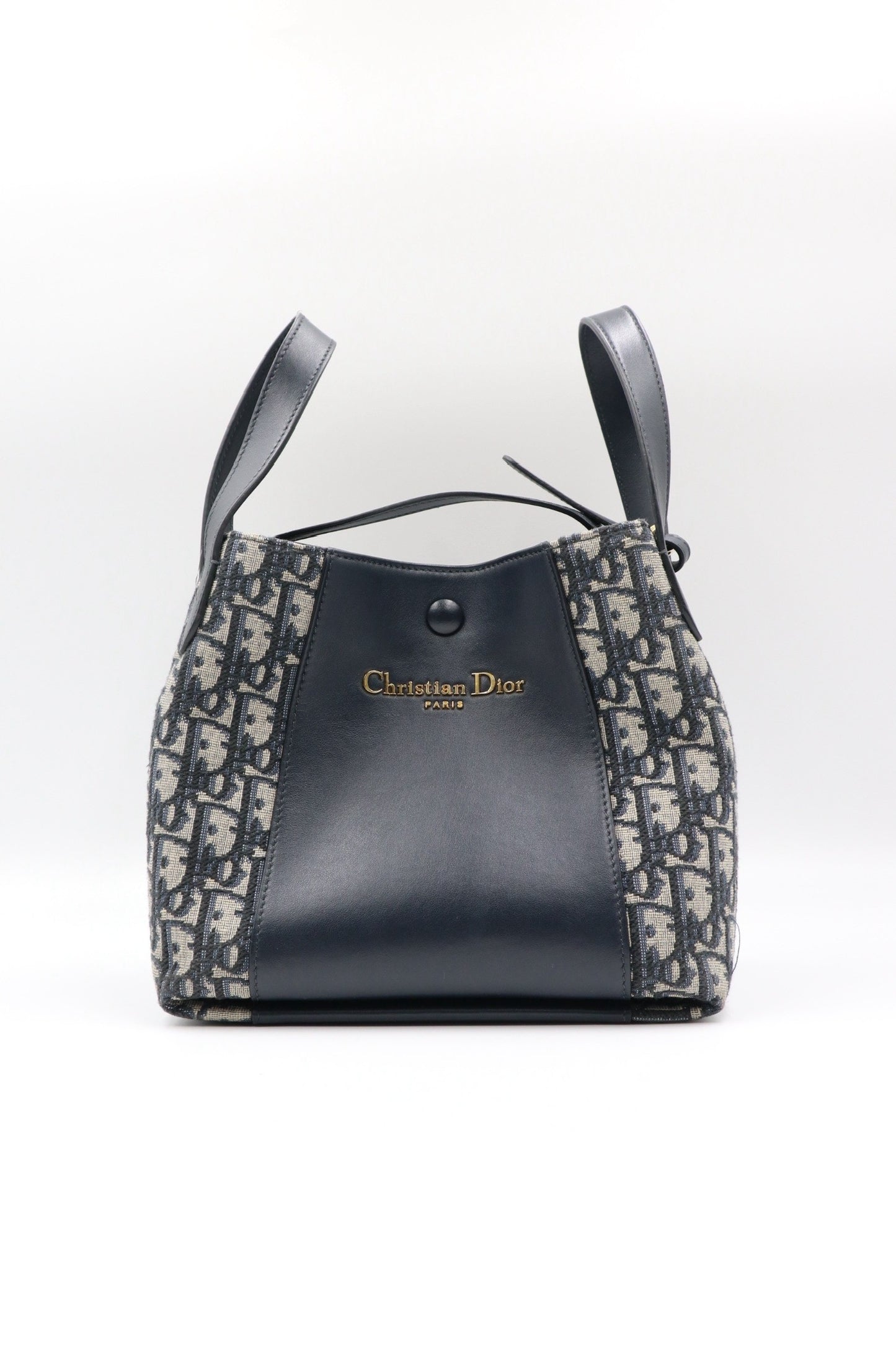 DIOR Signature 小號水桶包 / Rank SA 251024001