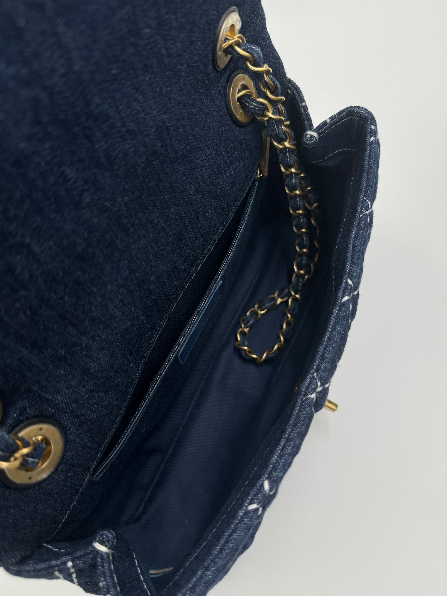 Chanel Denim Classic Flap 25cm 牛仔鏈條包 / Rank SA S240411006