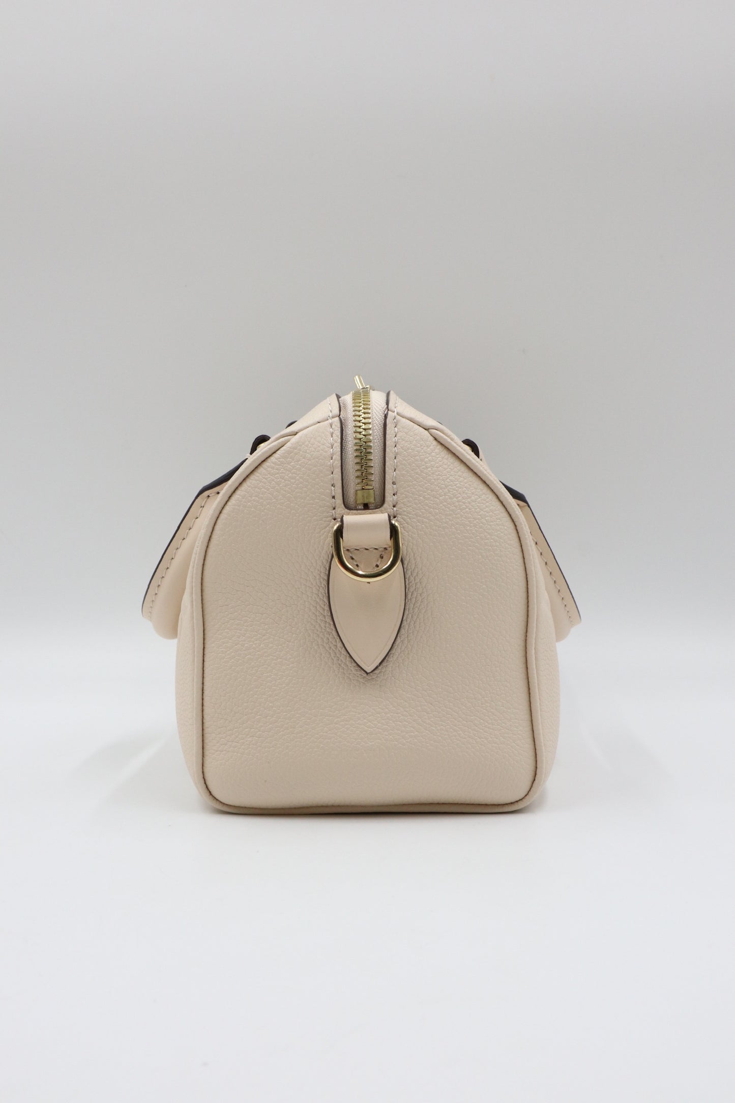 Louis Vuitton speedy20 奶白色 / Rank SA 251116005