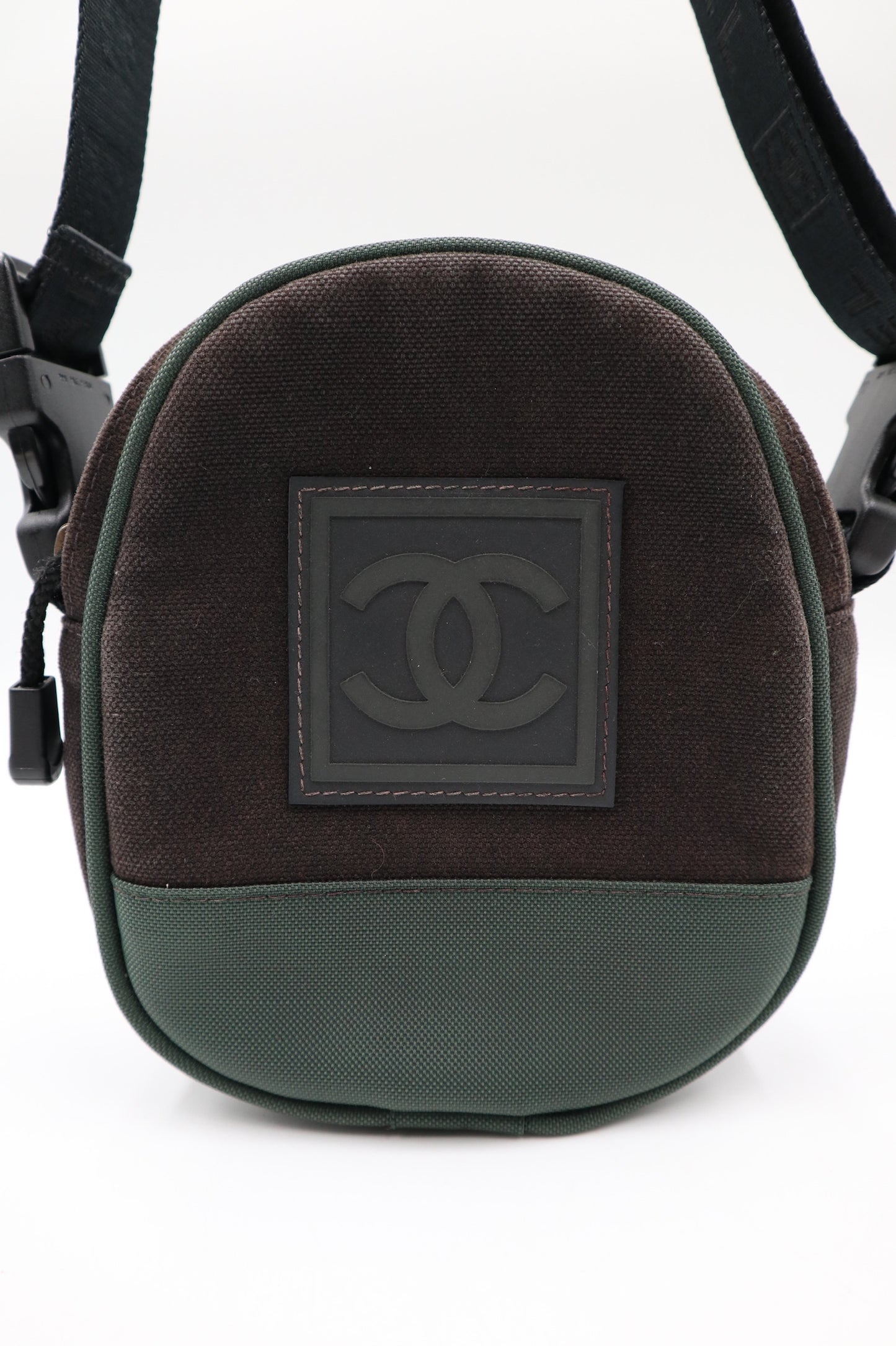 Chanel 帆布蛋蛋包 / Rank SA 251009002