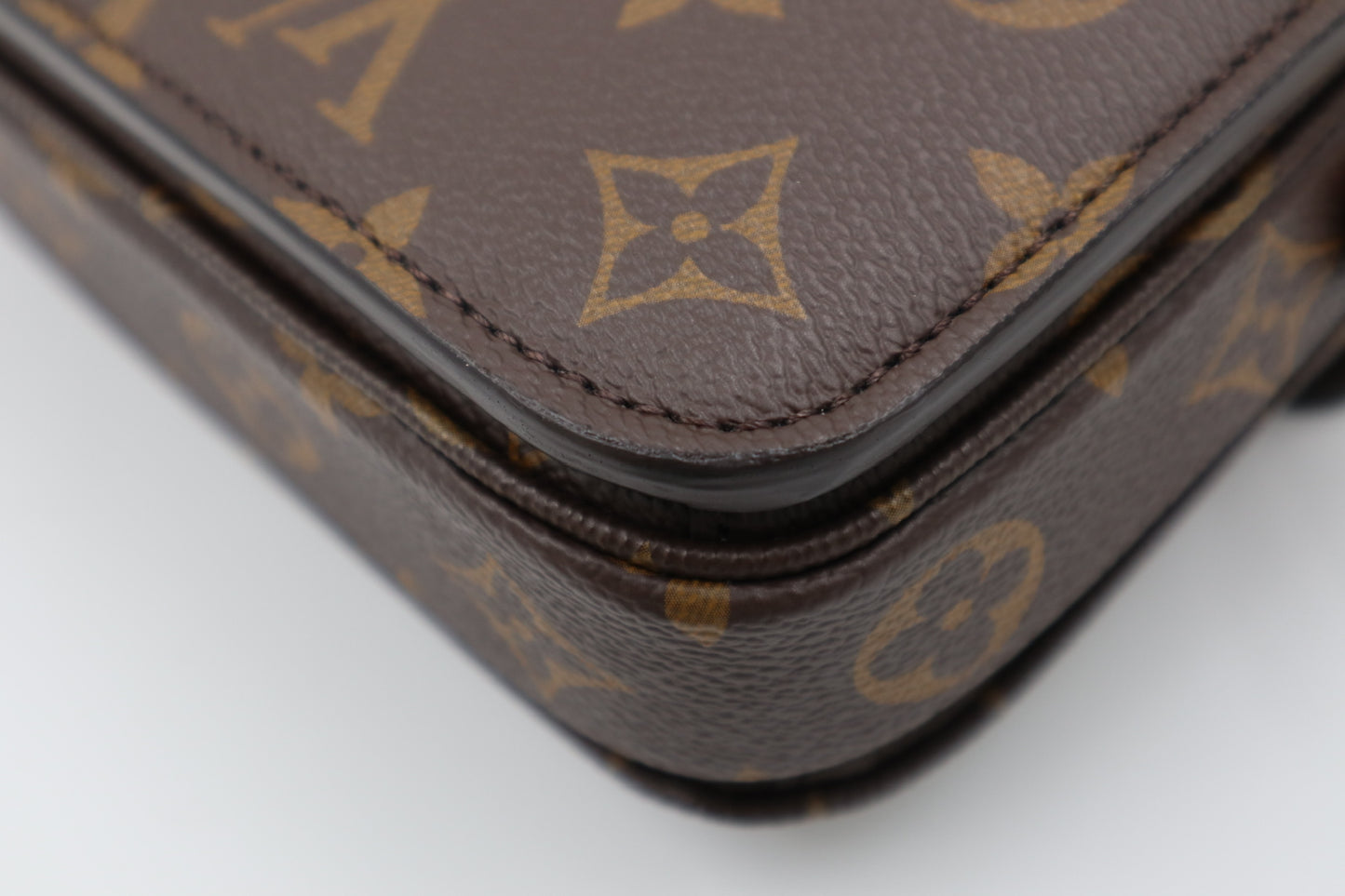 Louis Vuitton  郵差包 / Rank SA