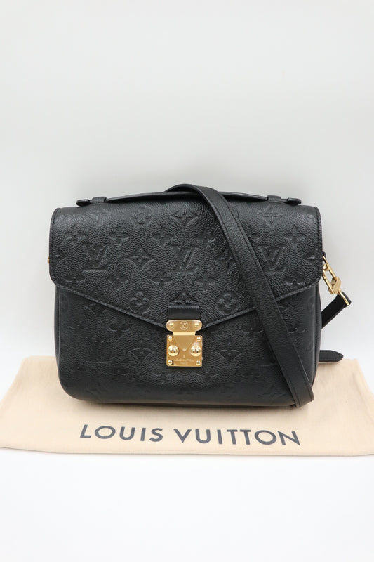 Louis Vuitton 牛皮壓紋金釦郵差包 黑色 / Rank SA 251106002