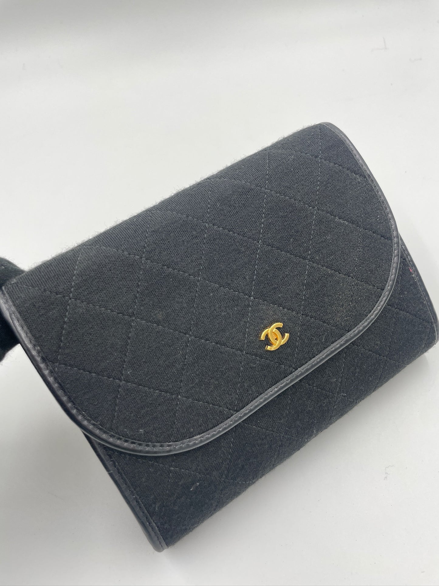 Chanel 布面鏈條小包 1986  / Rank AB V240411006