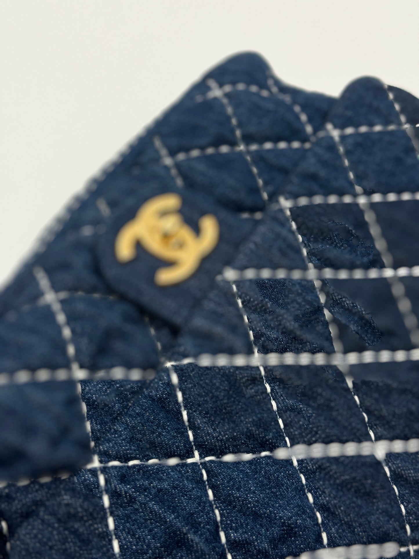 Chanel Denim Classic Flap 25cm 牛仔鏈條包 / Rank SA S240411006