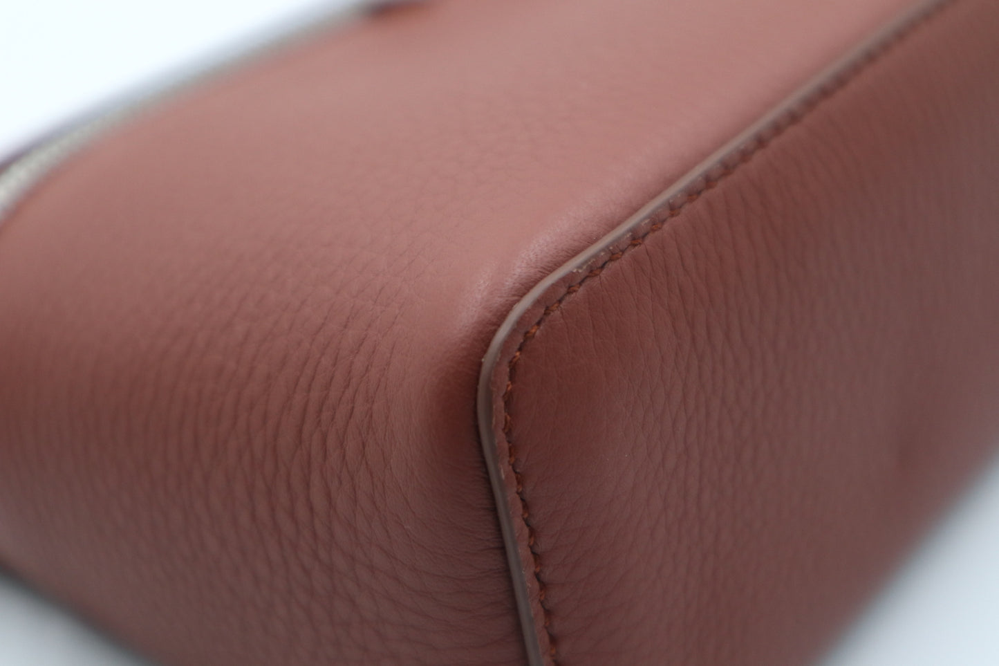 Loro Piana Extra 19 楓葉紅 / Rank N
