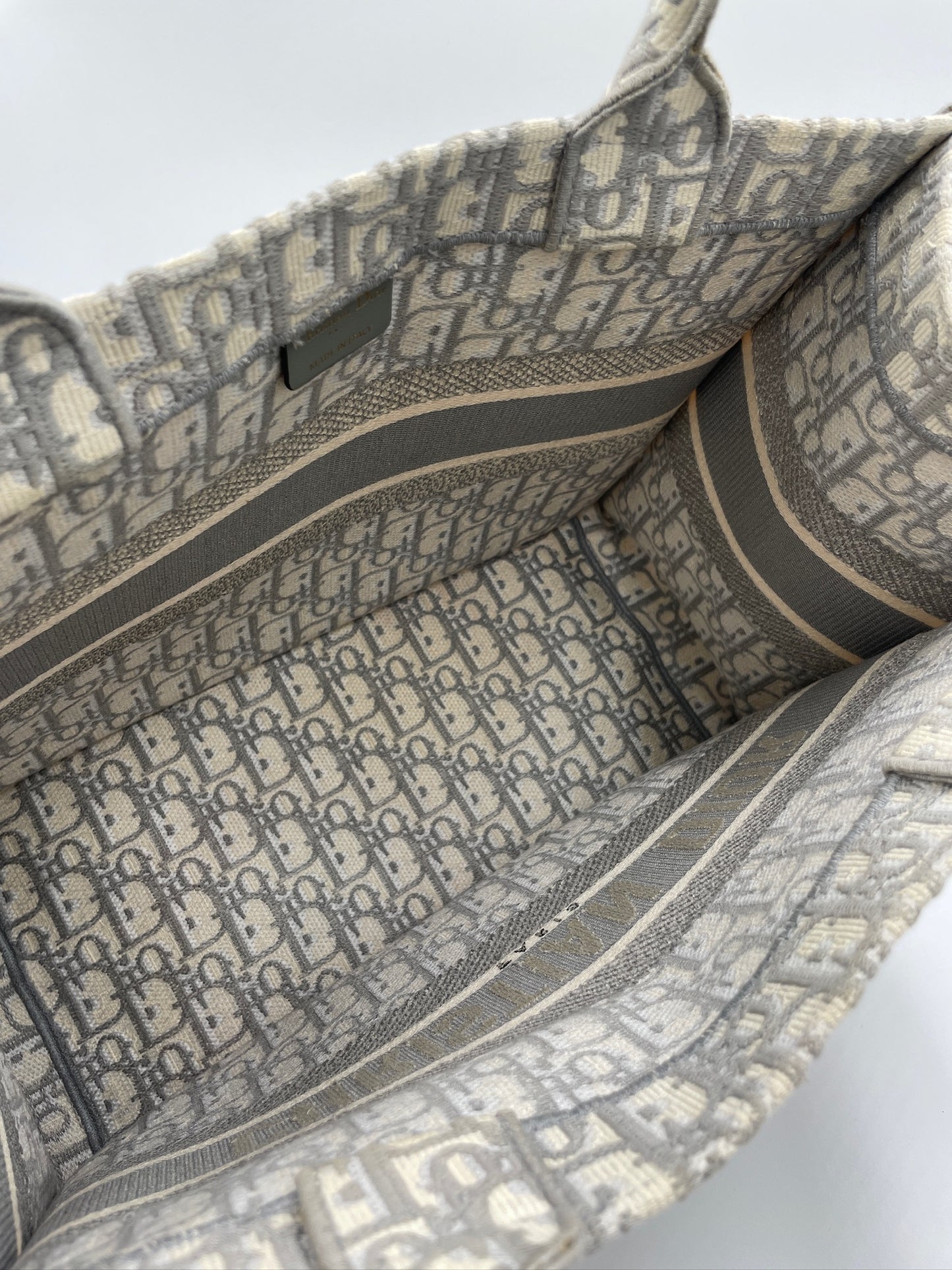 DIOR TOTE MEDIUM / Rank AB