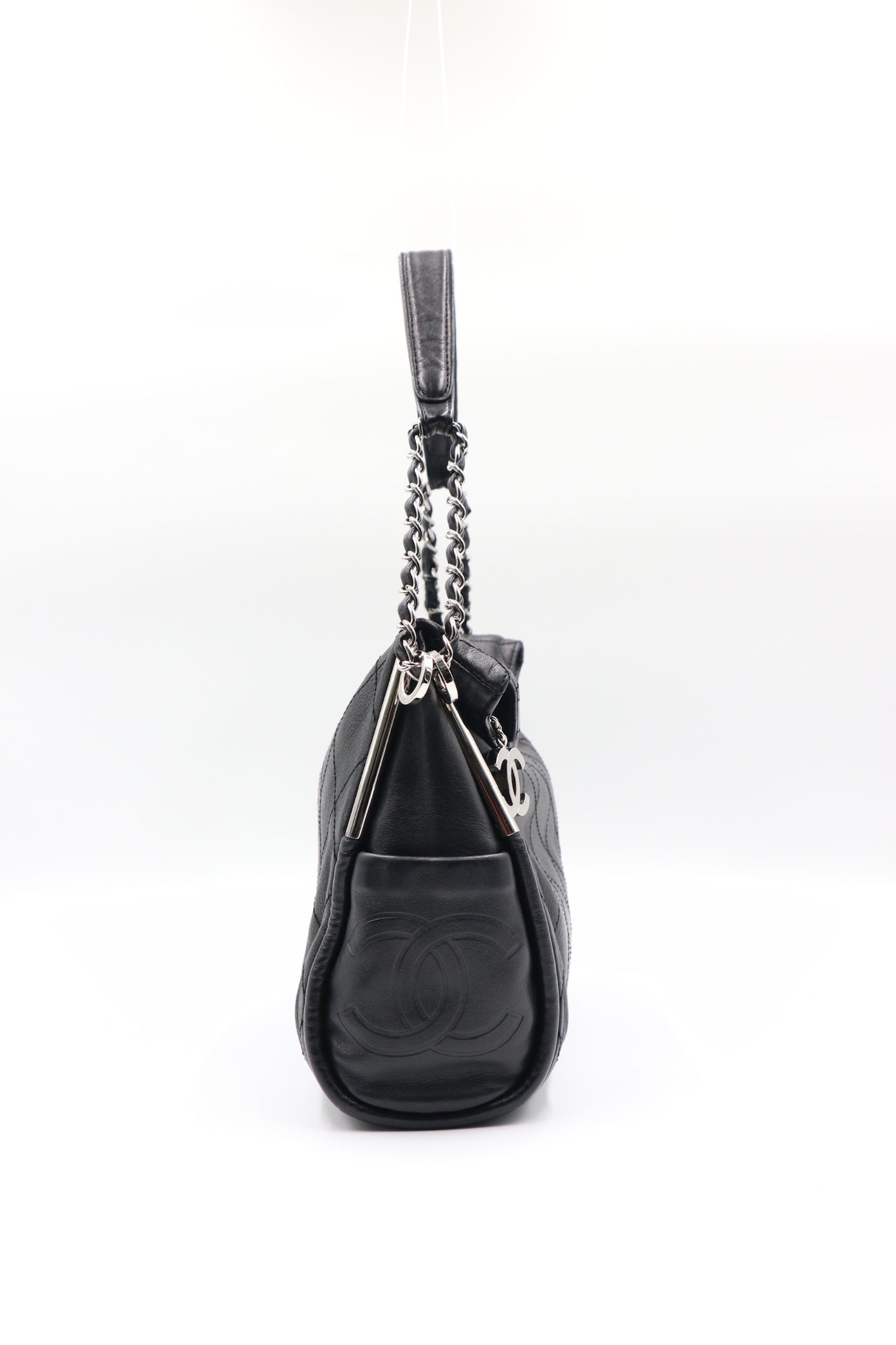 Chanel hobo 黑銀sliver  / Rank SA 250080301