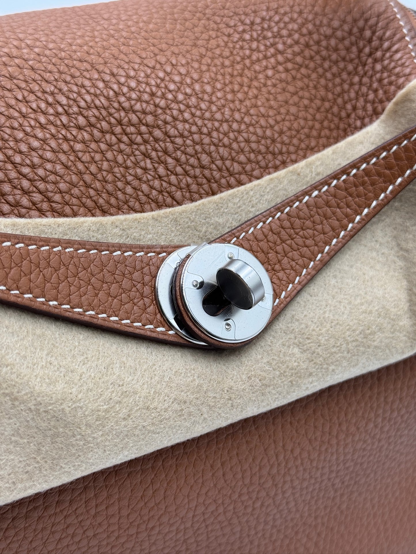 Hermes Lindy 26 金棕色 銀扣 C / Rank SA 25082902