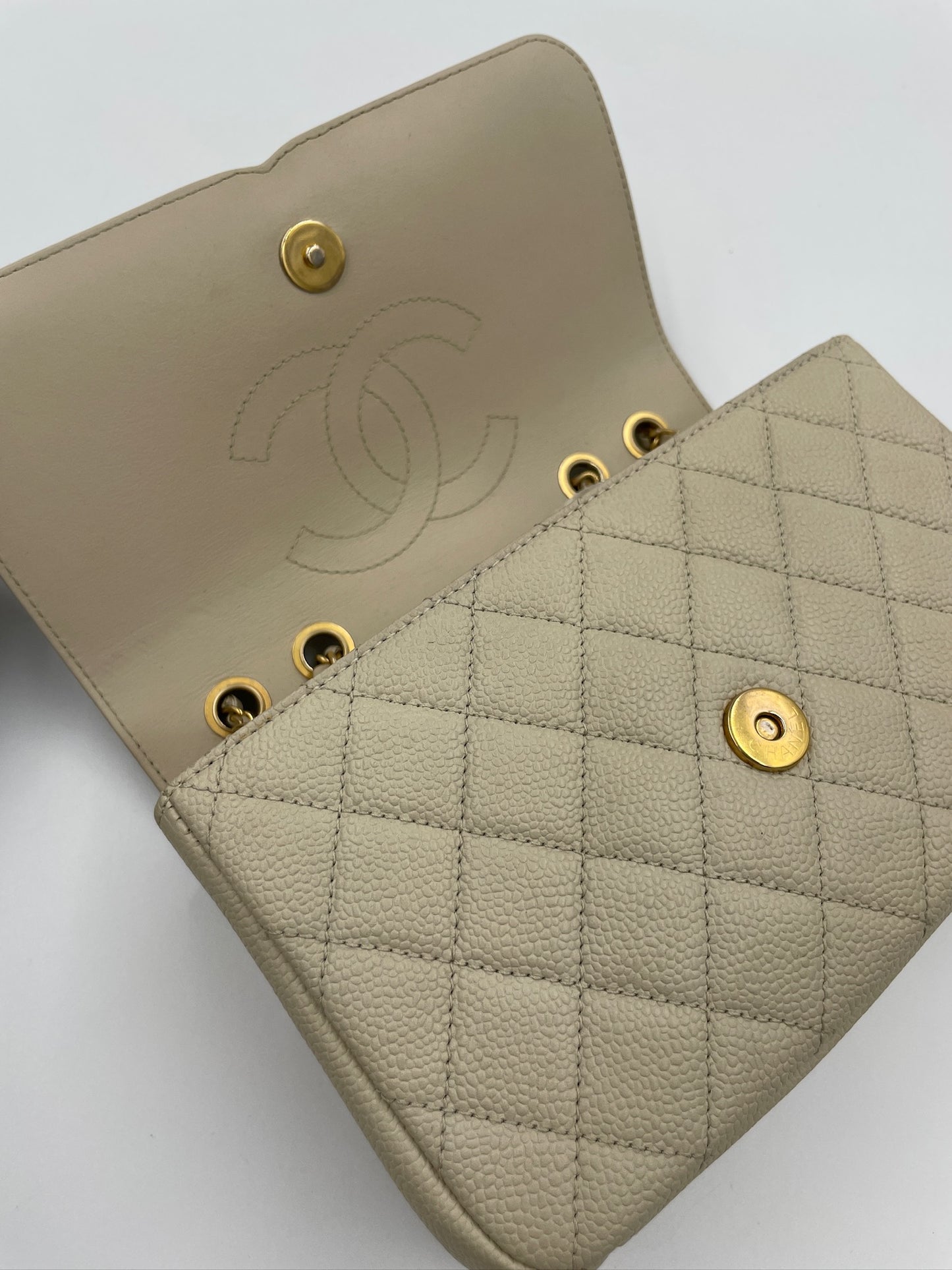 Chanel Boy Woc 奶茶色 / Rank SA
