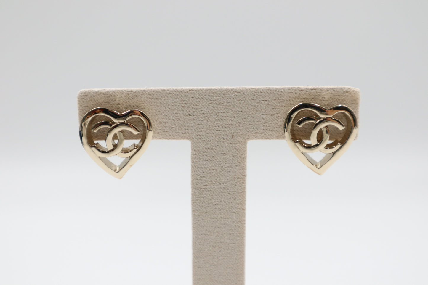Chanel Earrings 心型鏤空耳環/ Rank SA 251008003