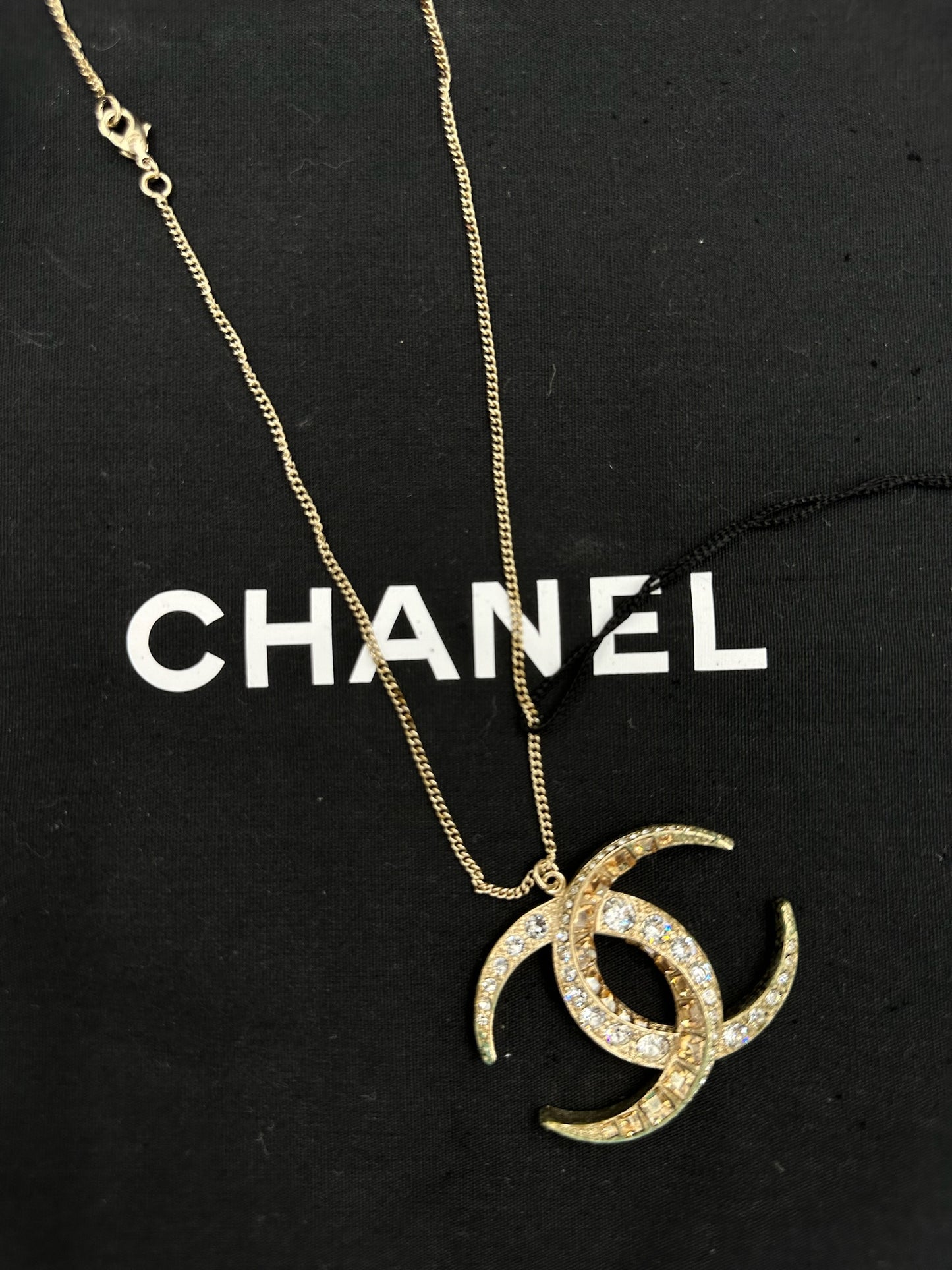 Chanel Diamond Necklace Gold / Rank N