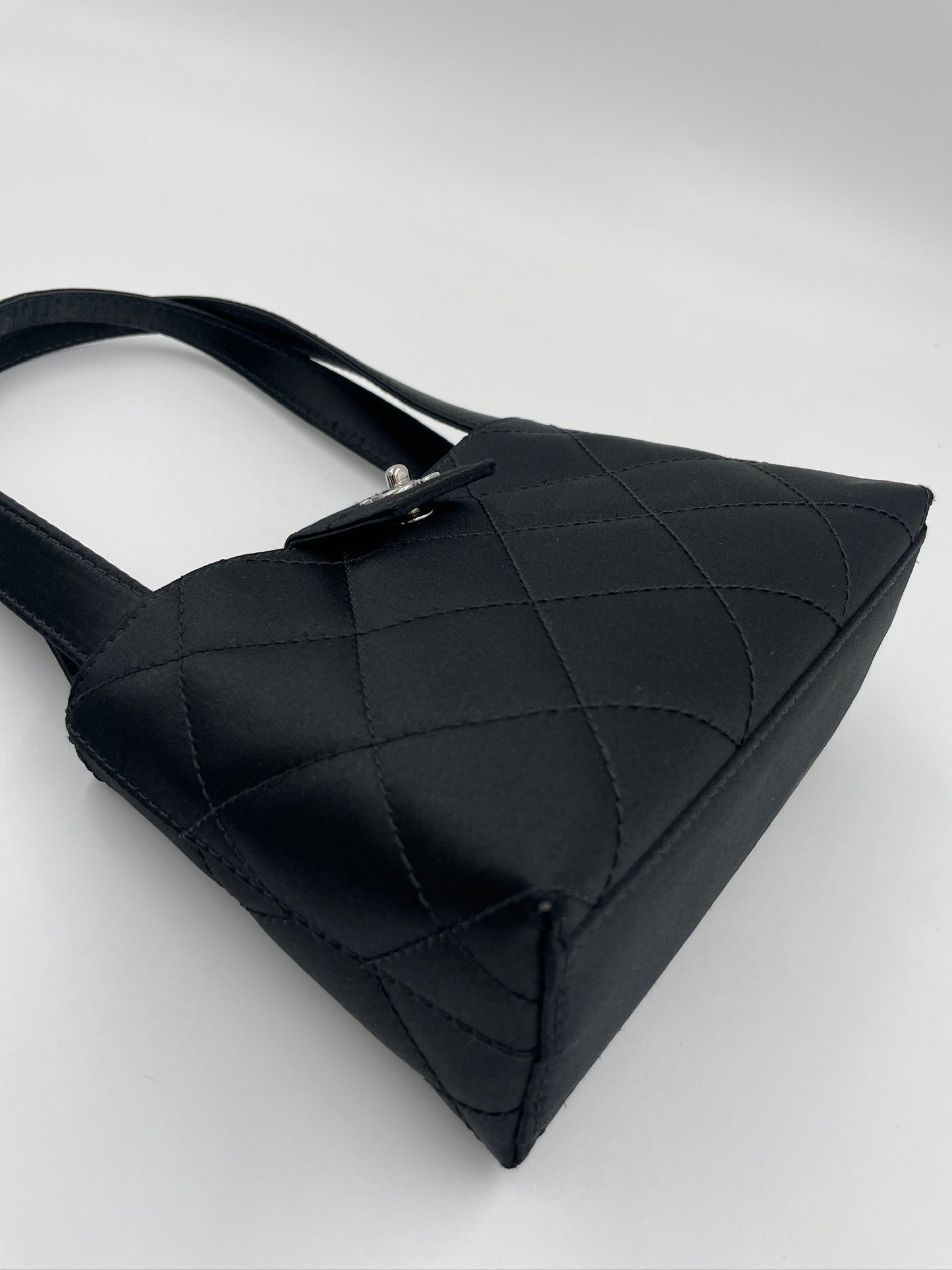 Chanel Vintage Mini handle / Rank SA