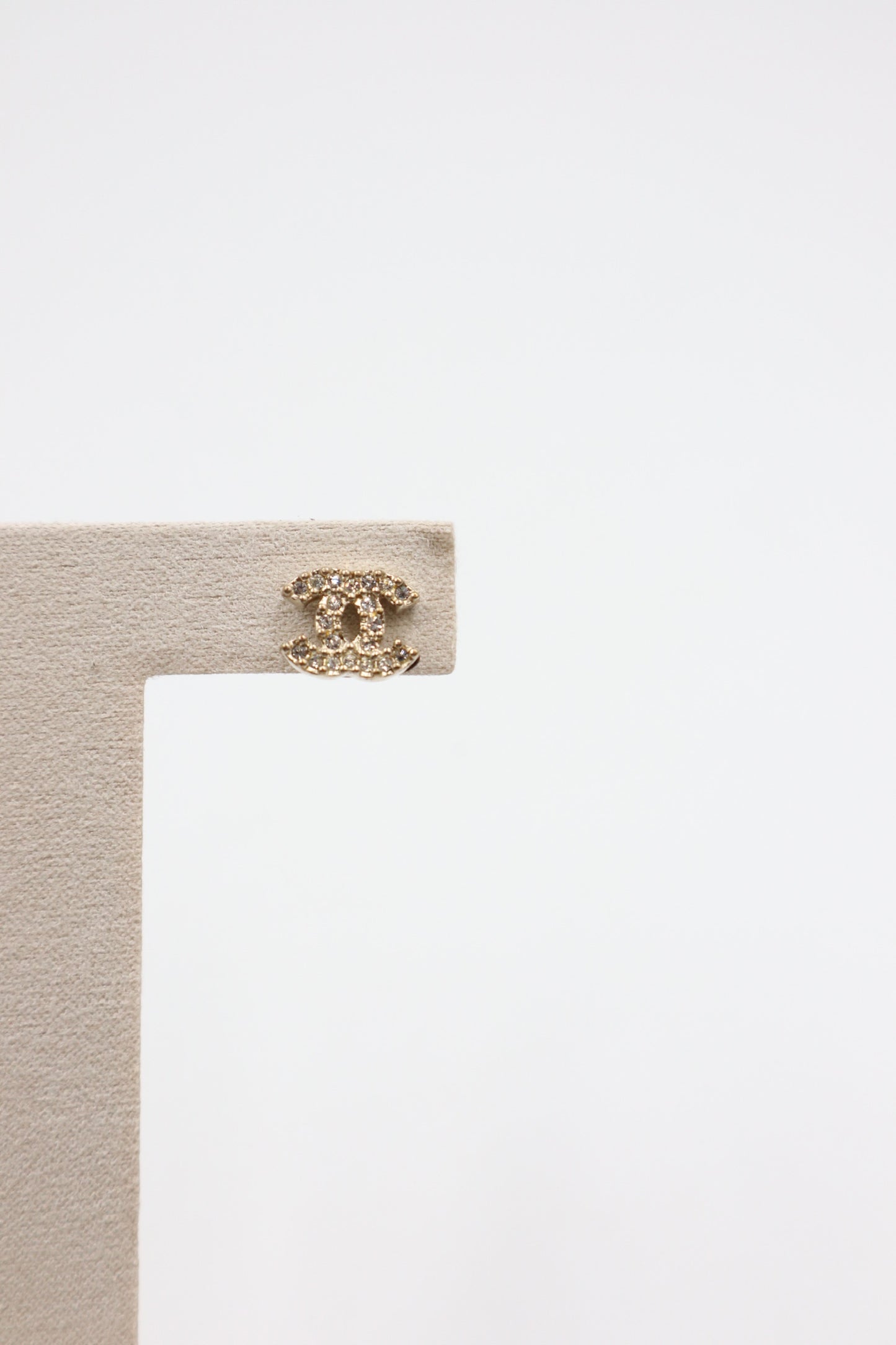 Chanel Earrings 雙C水鑽耳環/ Rank SA 251008004