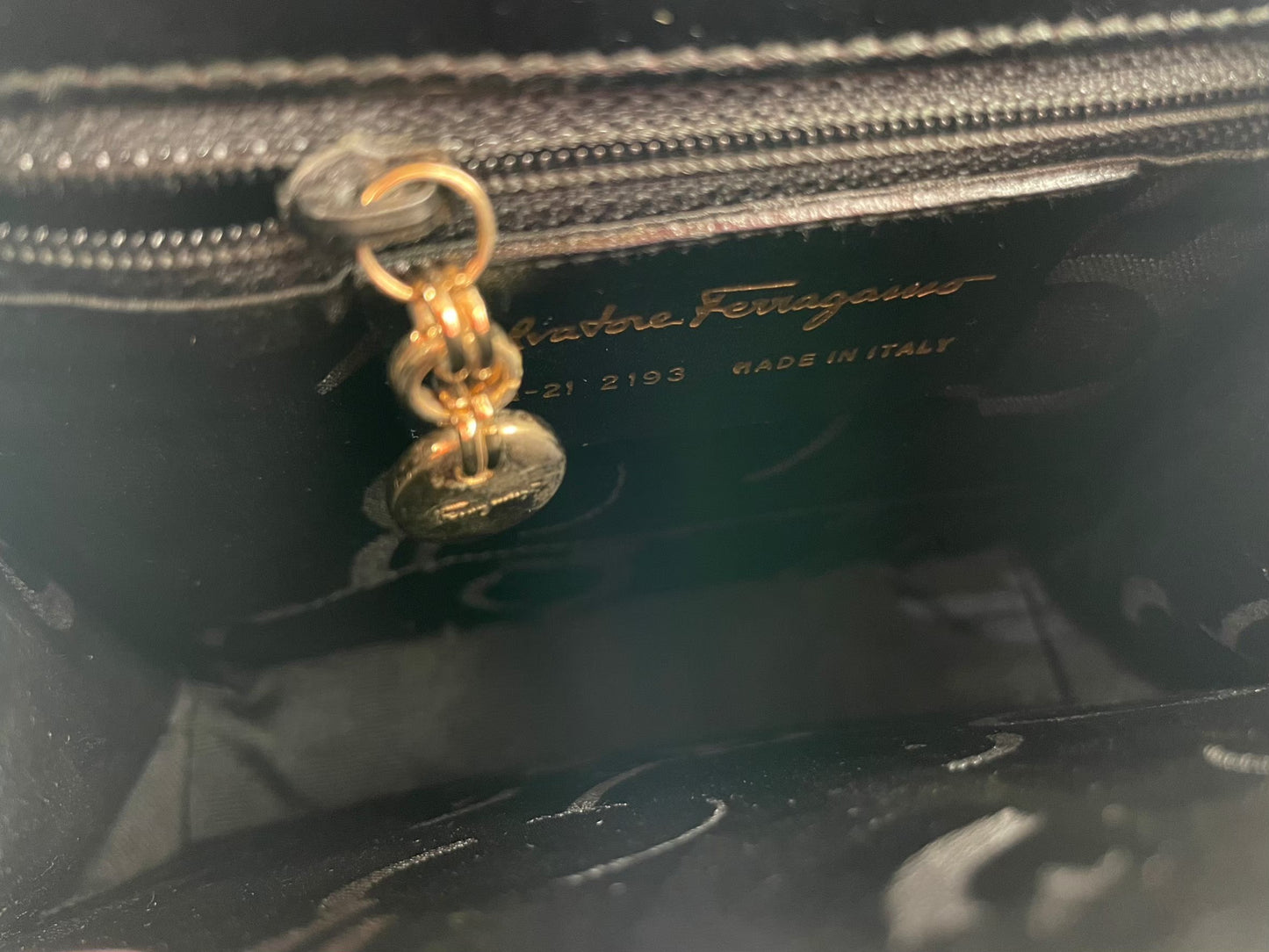 Ferragamo 2way Kelly / Rank SA