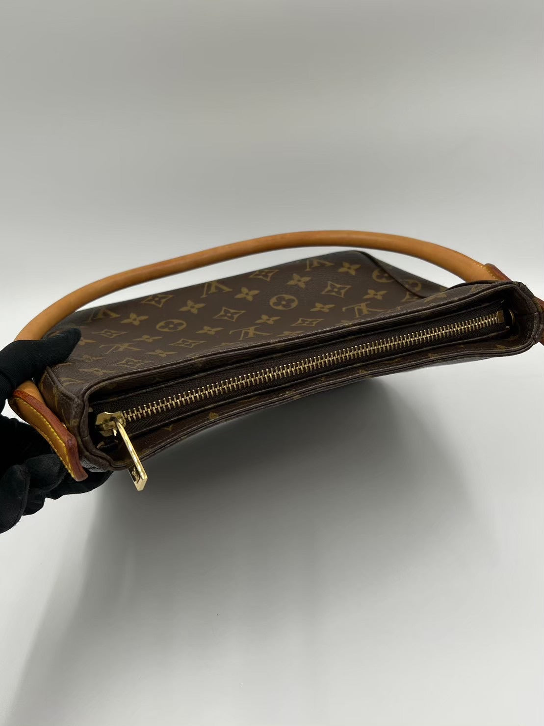 Louis Vuitton Looping MM 王菲包 單肩包 / Rank Ａ