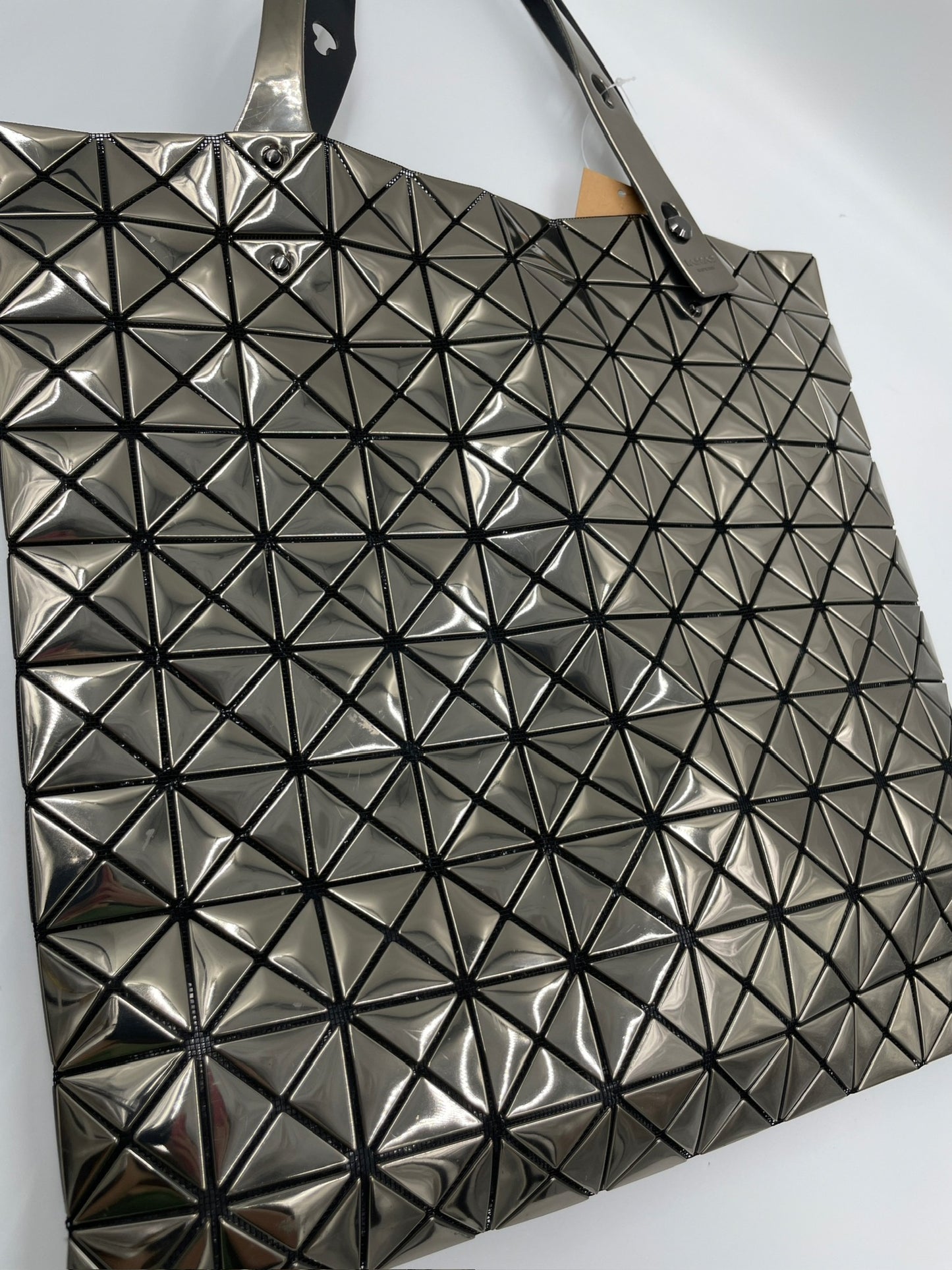 ISSEY MIYAKE 灰銀色鏡面包/Rank SA