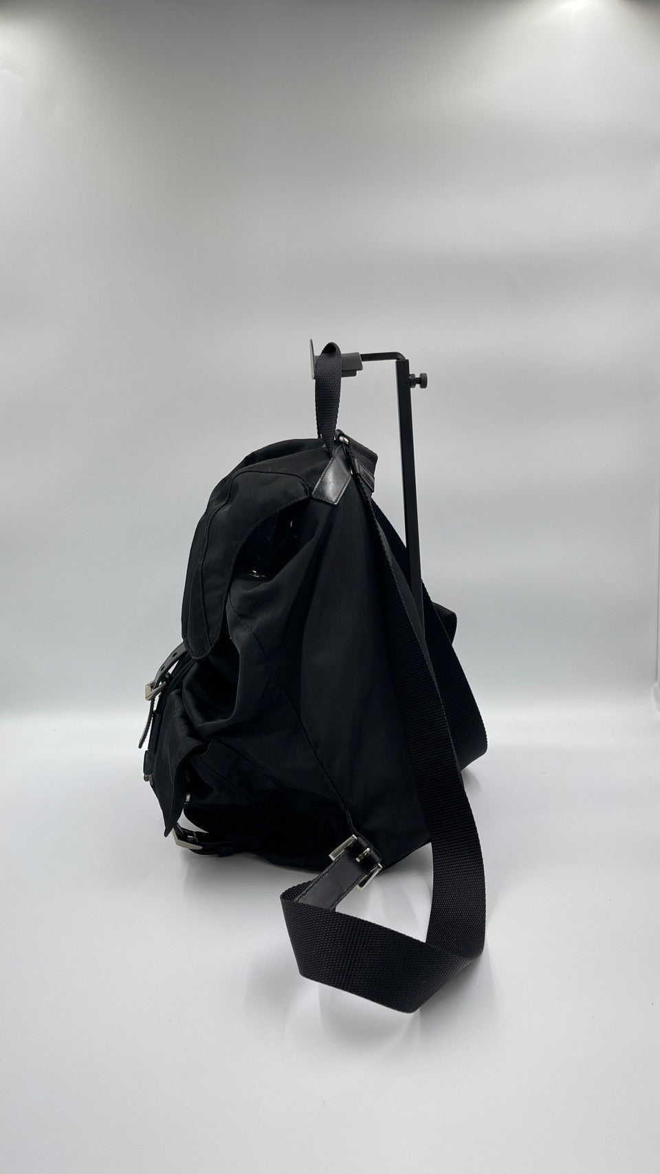 Prada 尼龍雙肩包 / Rank SA