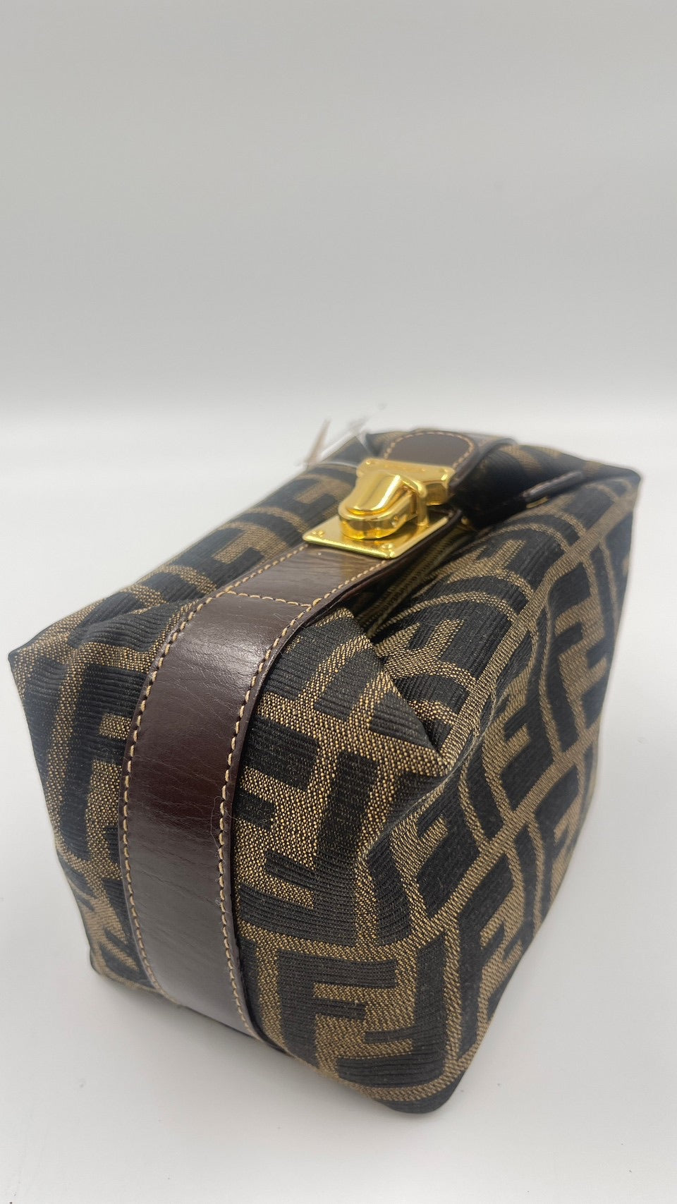 Fendi 老花飯盒包 / Rank SA