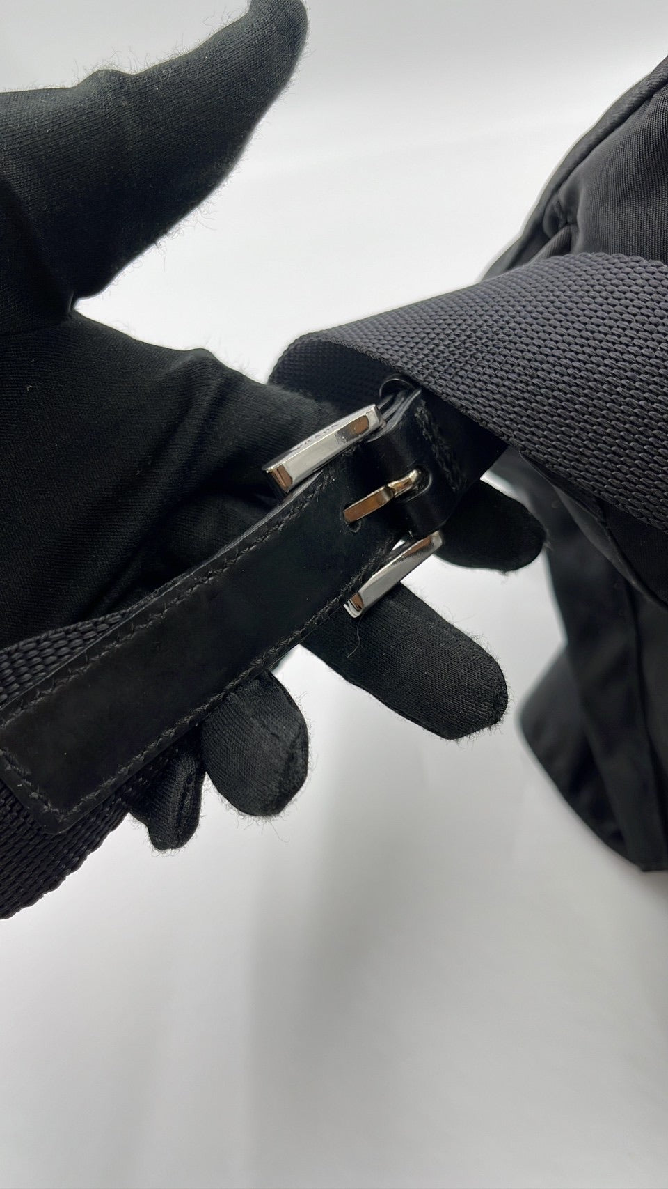 Prada 尼龍雙肩包 / Rank SA