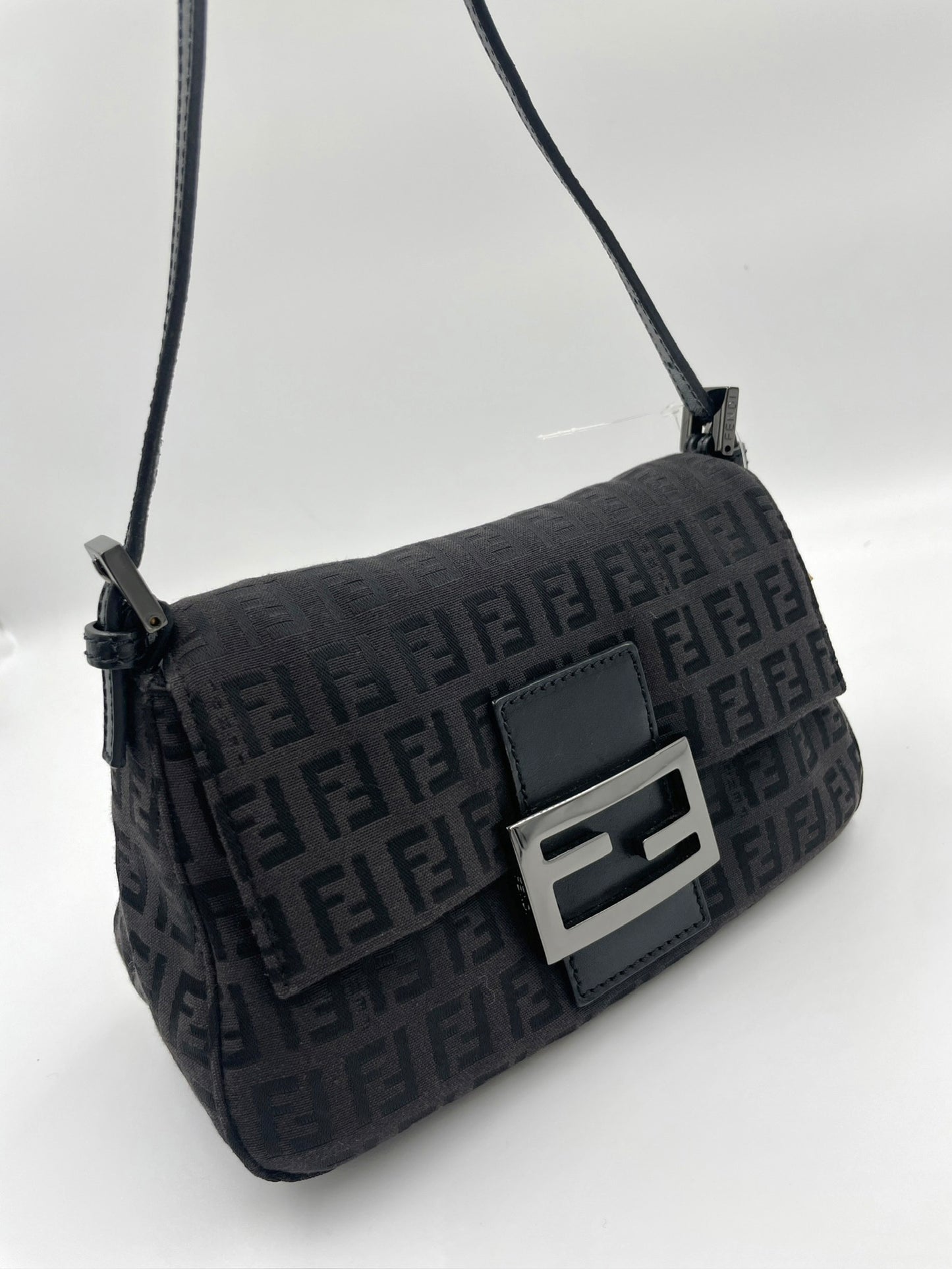 Fendi 黑花小胖丁 / Rank SA