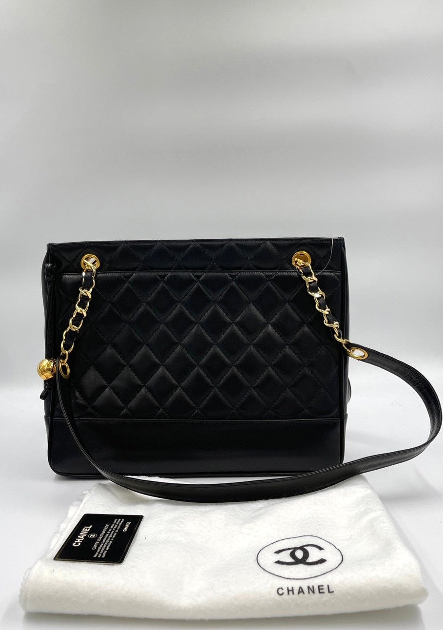 Chanel 金球托特包 / Rank SA