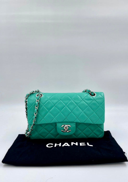 Chanel 綠色銀釦CF / Rank A