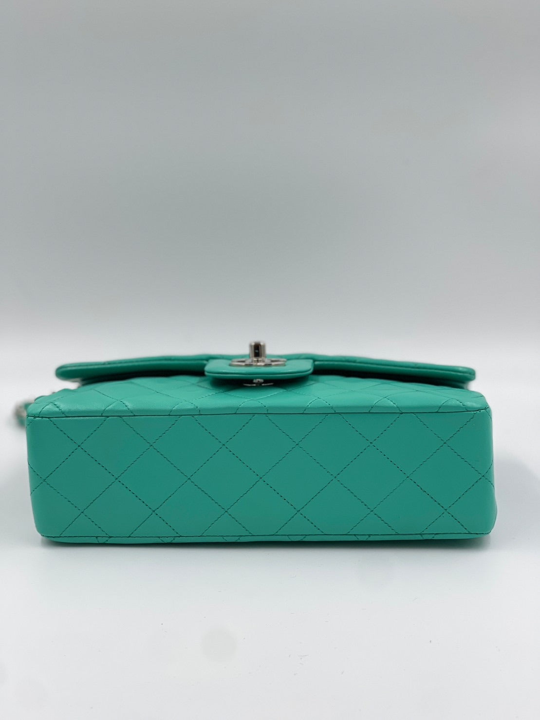 Chanel 綠色銀釦CF / Rank A