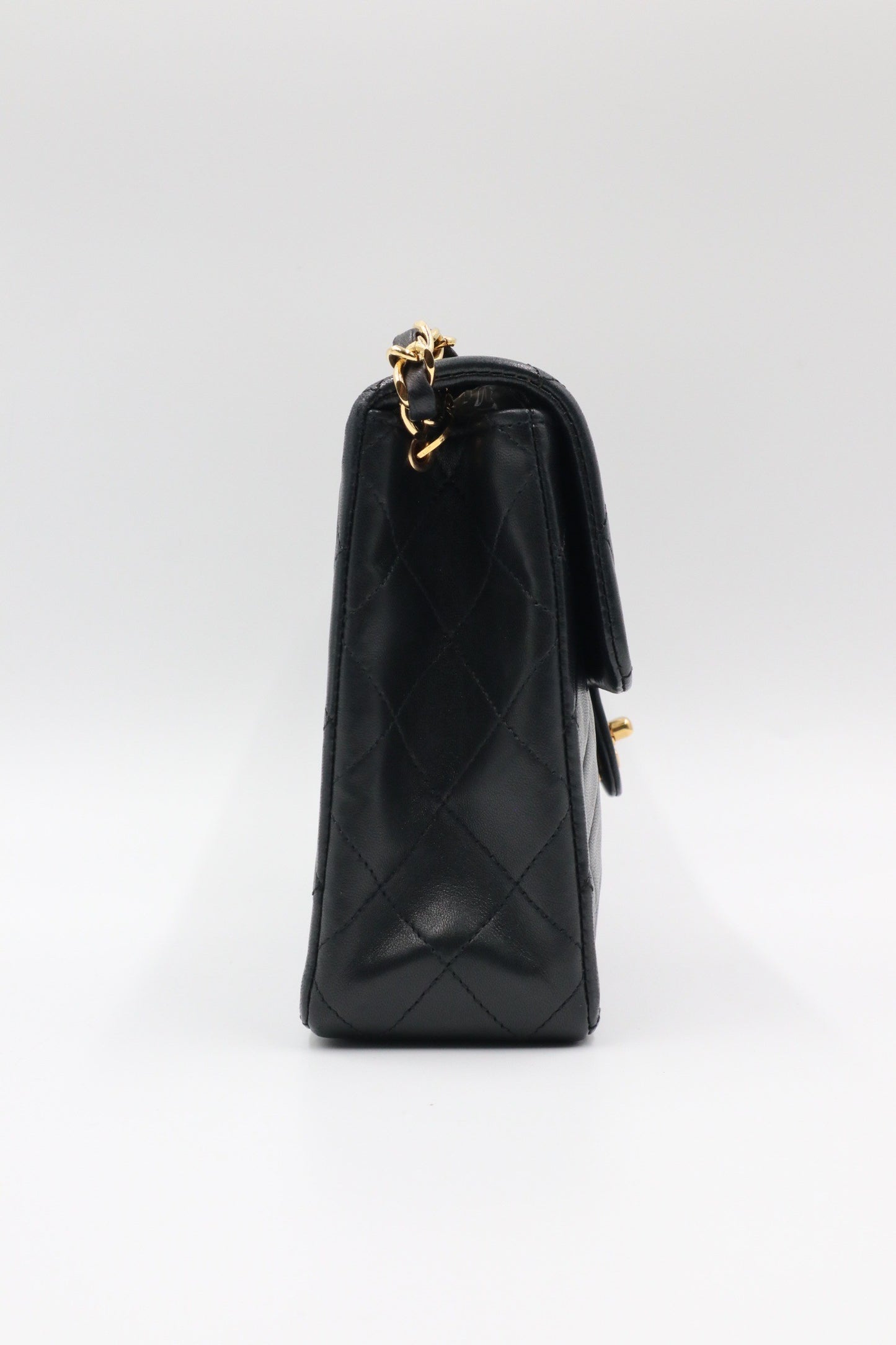 Chanel coco 20cm 方胖 black 黑色 / Rank A 24120601