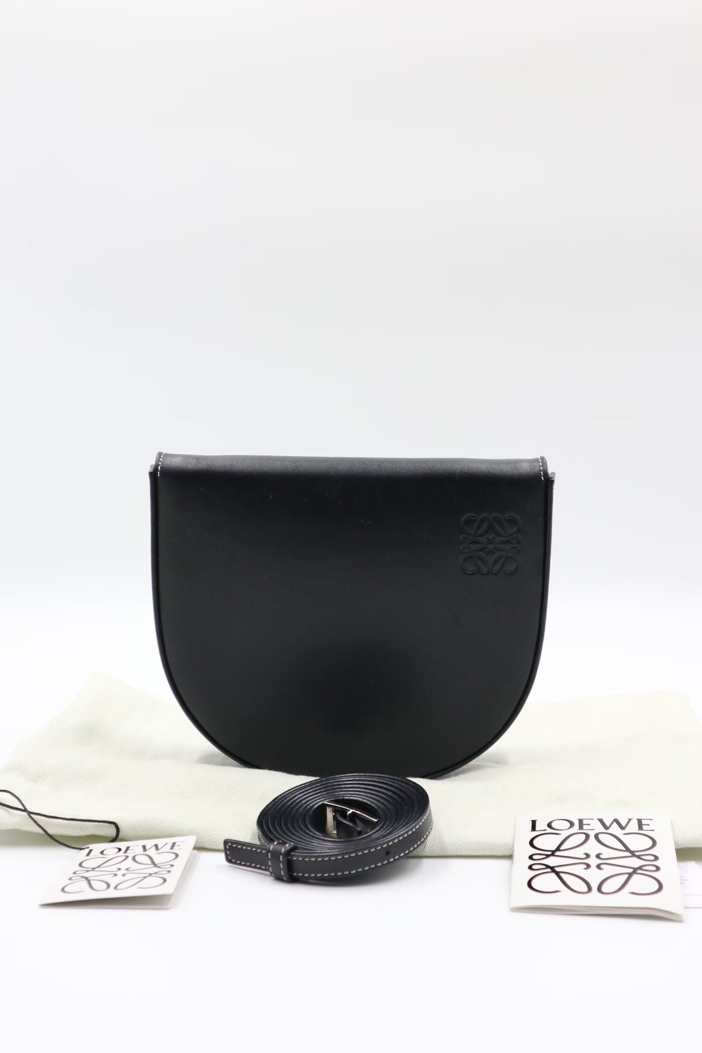 Loewe / Rank A 25042402