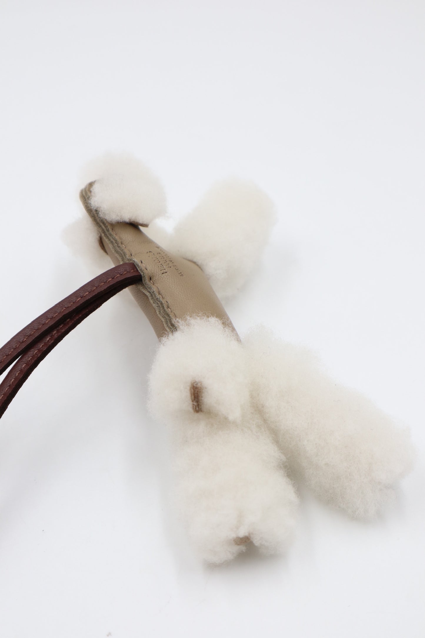 Hermes 羊毛小梗犬吊飾 / Rank SA 251124002